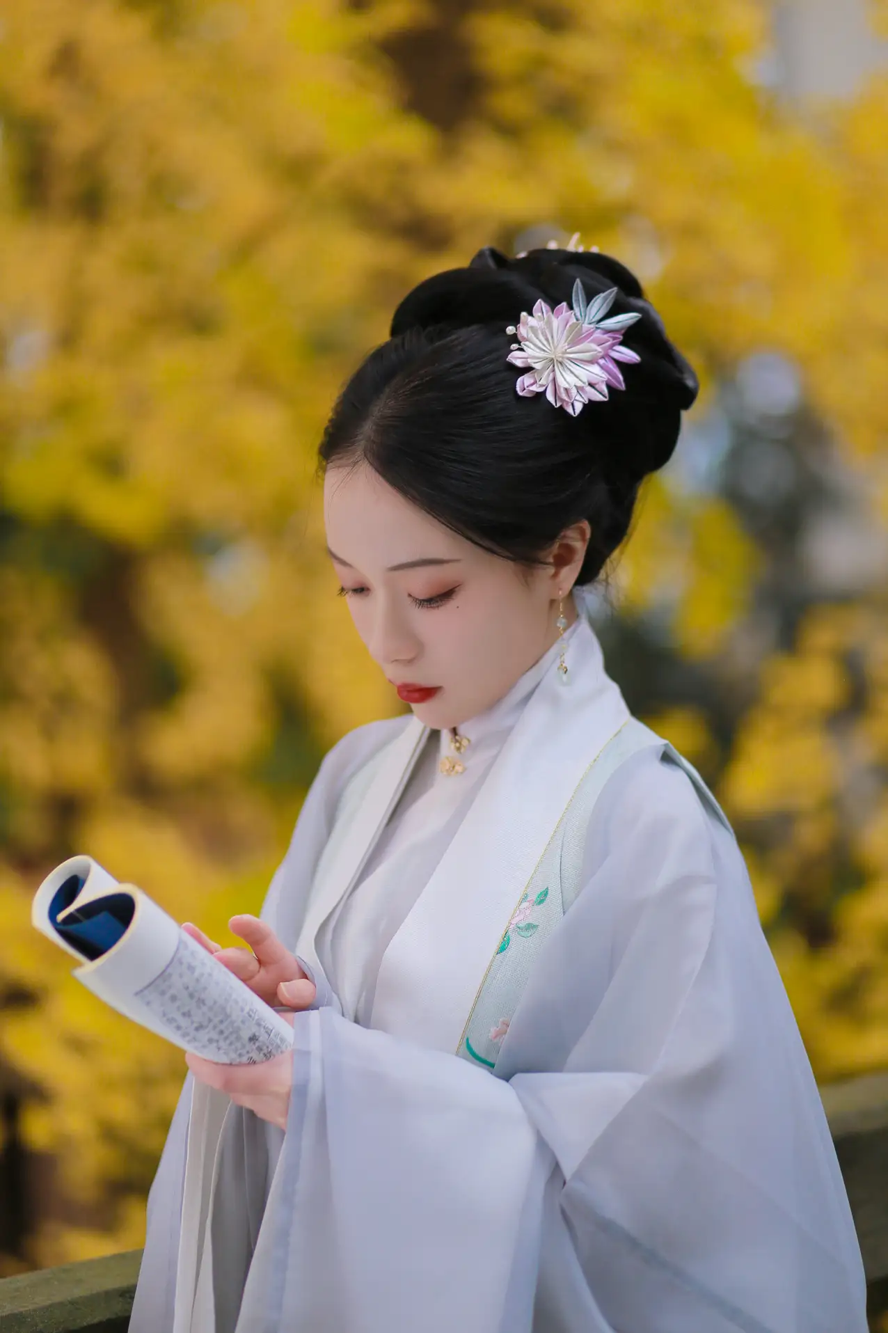 [艺图语] 2022.02.17 Vol.816 – 银杏歌 花泽阮阮#[35P]-1