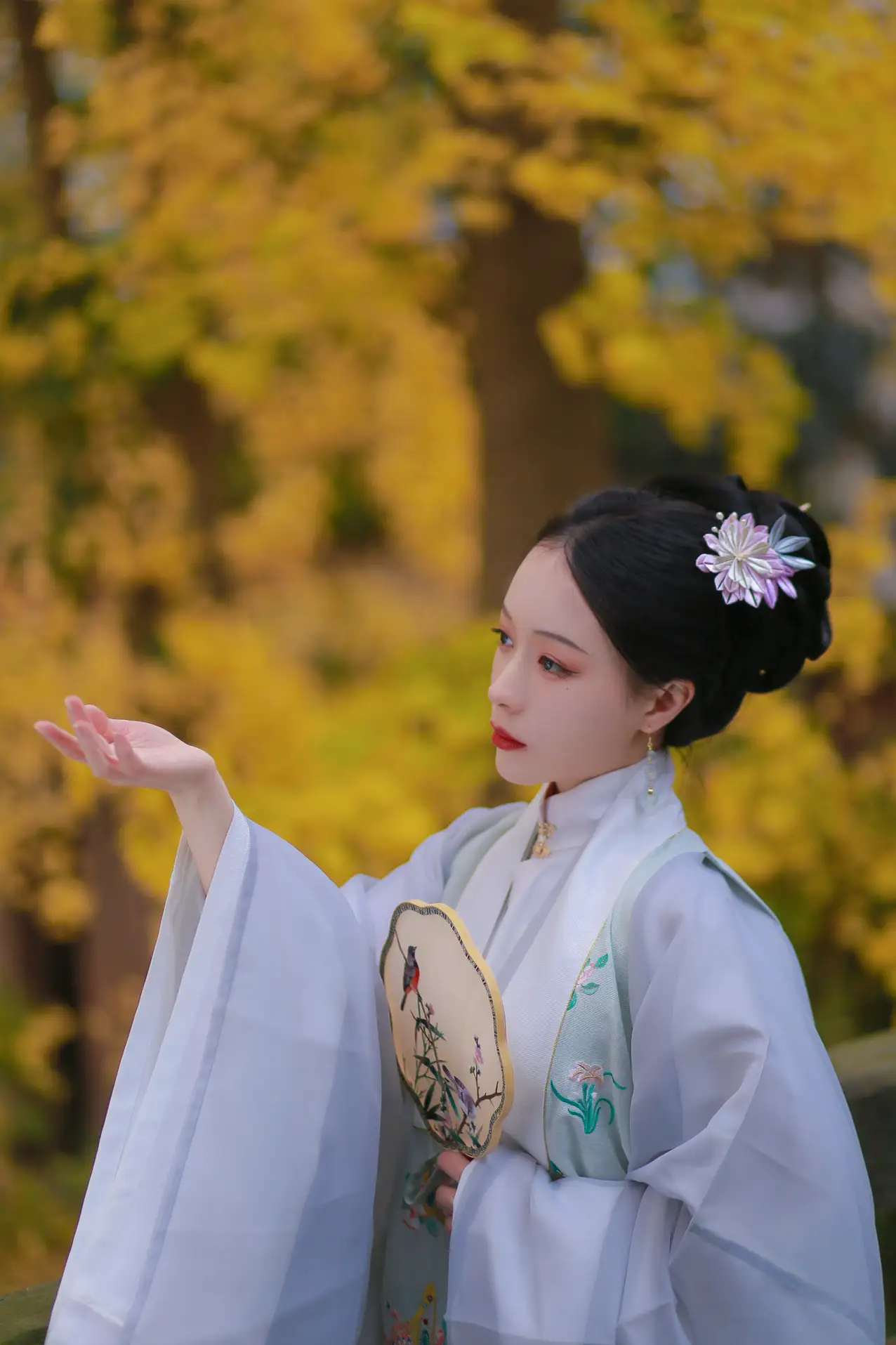 [艺图语] 2022.02.17 Vol.816 – 银杏歌 花泽阮阮#[35P]-1