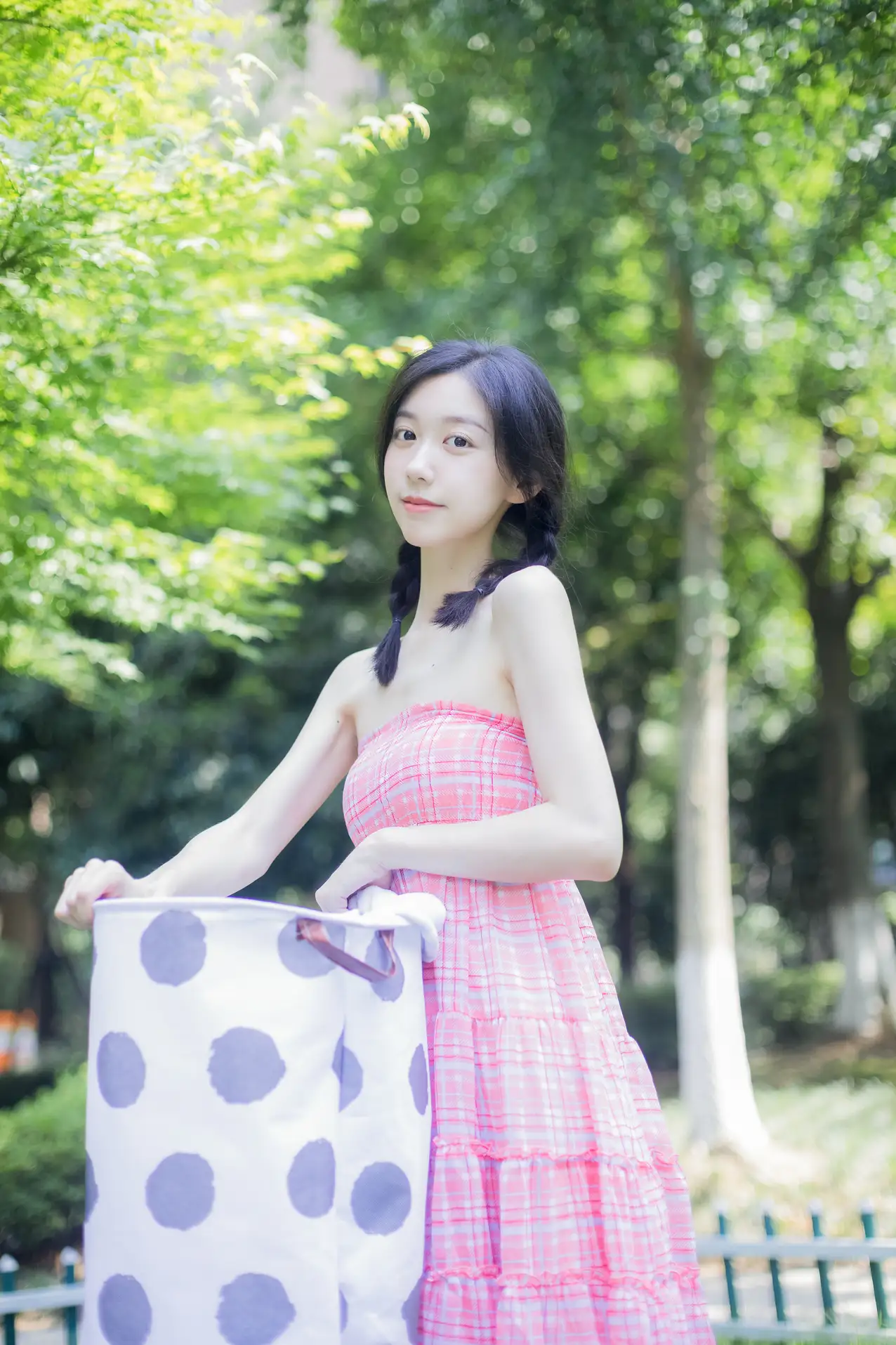 [艺图语] 2022.07.19 Vol.1520 – 今日天气晴 饲猫少女 饲猫少女-#[42P]-3