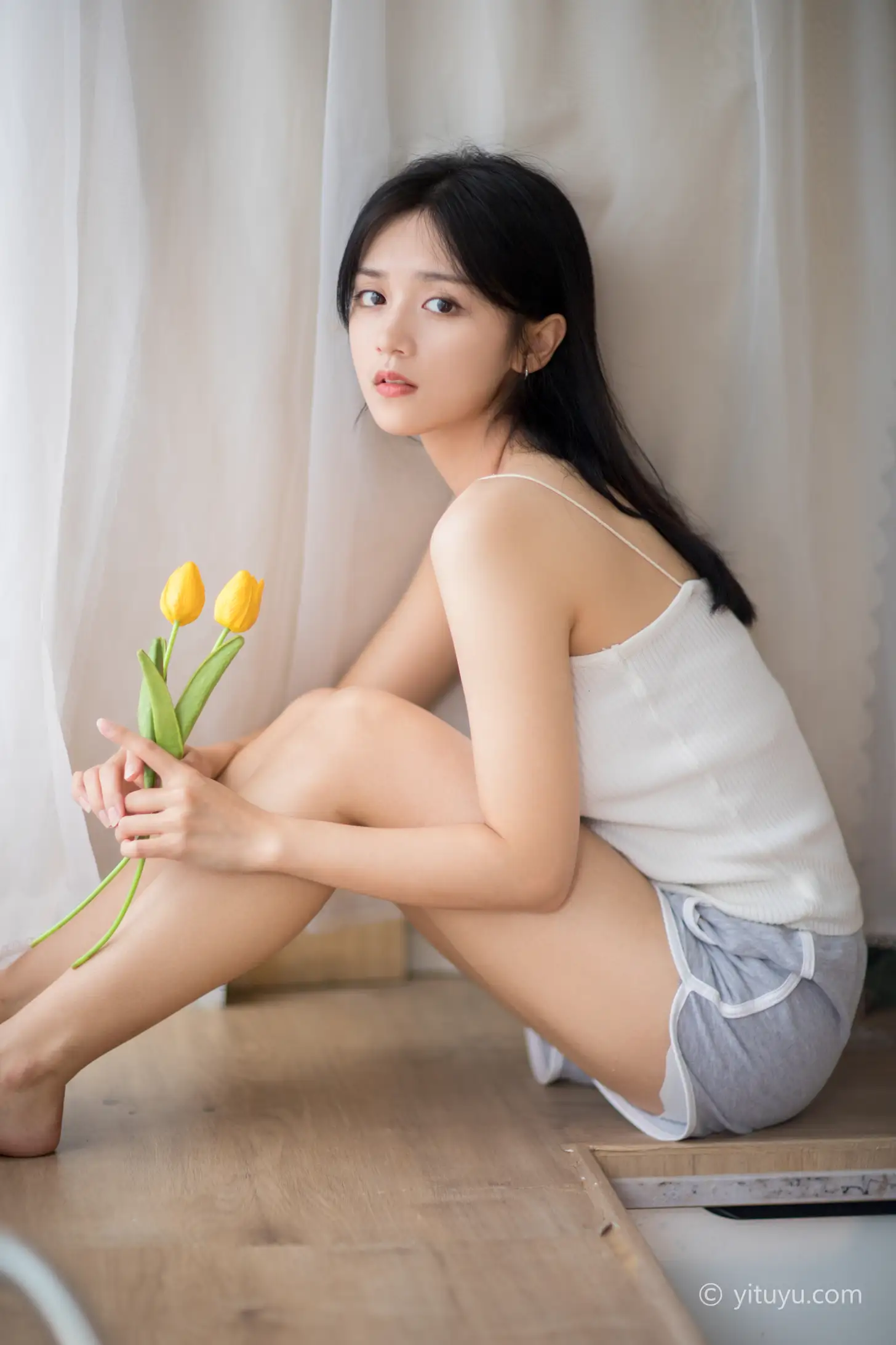 [艺图语] 2021.05.31 Vol.064 – 爱与光 雨文#[26P]-1