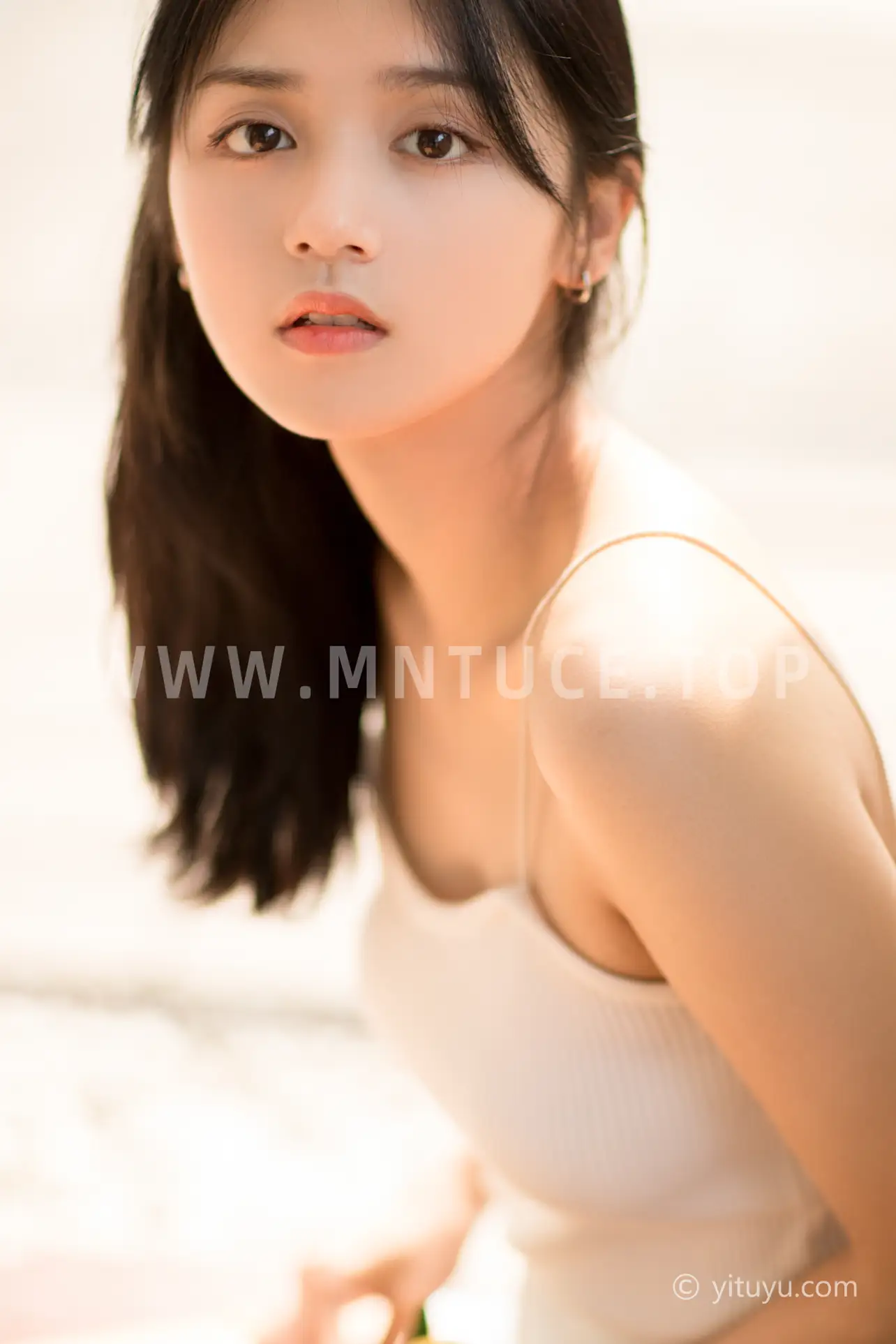 [艺图语] 2021.05.31 Vol.064 – 爱与光 雨文#[26P]-8