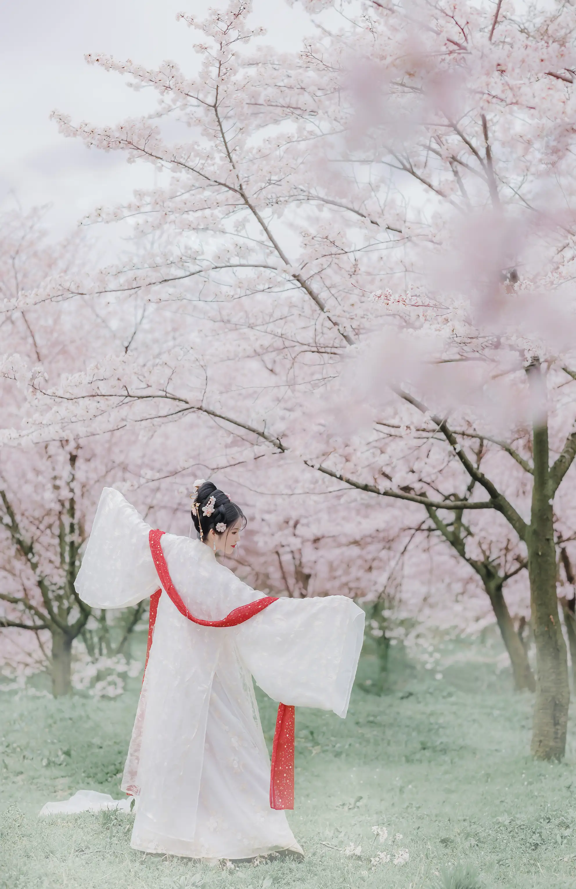 [艺图语] 2022.06.08 Vol.1115 – 东风面 童童#[23P]-1