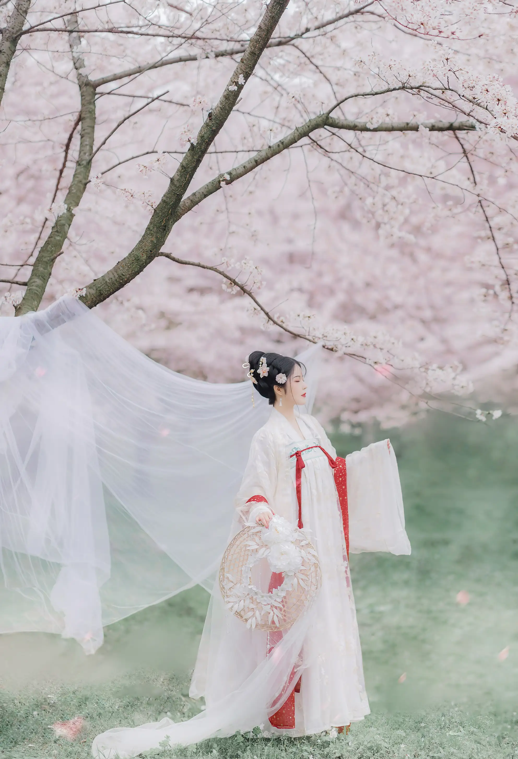 [艺图语] 2022.06.08 Vol.1115 – 东风面 童童#[23P]-3