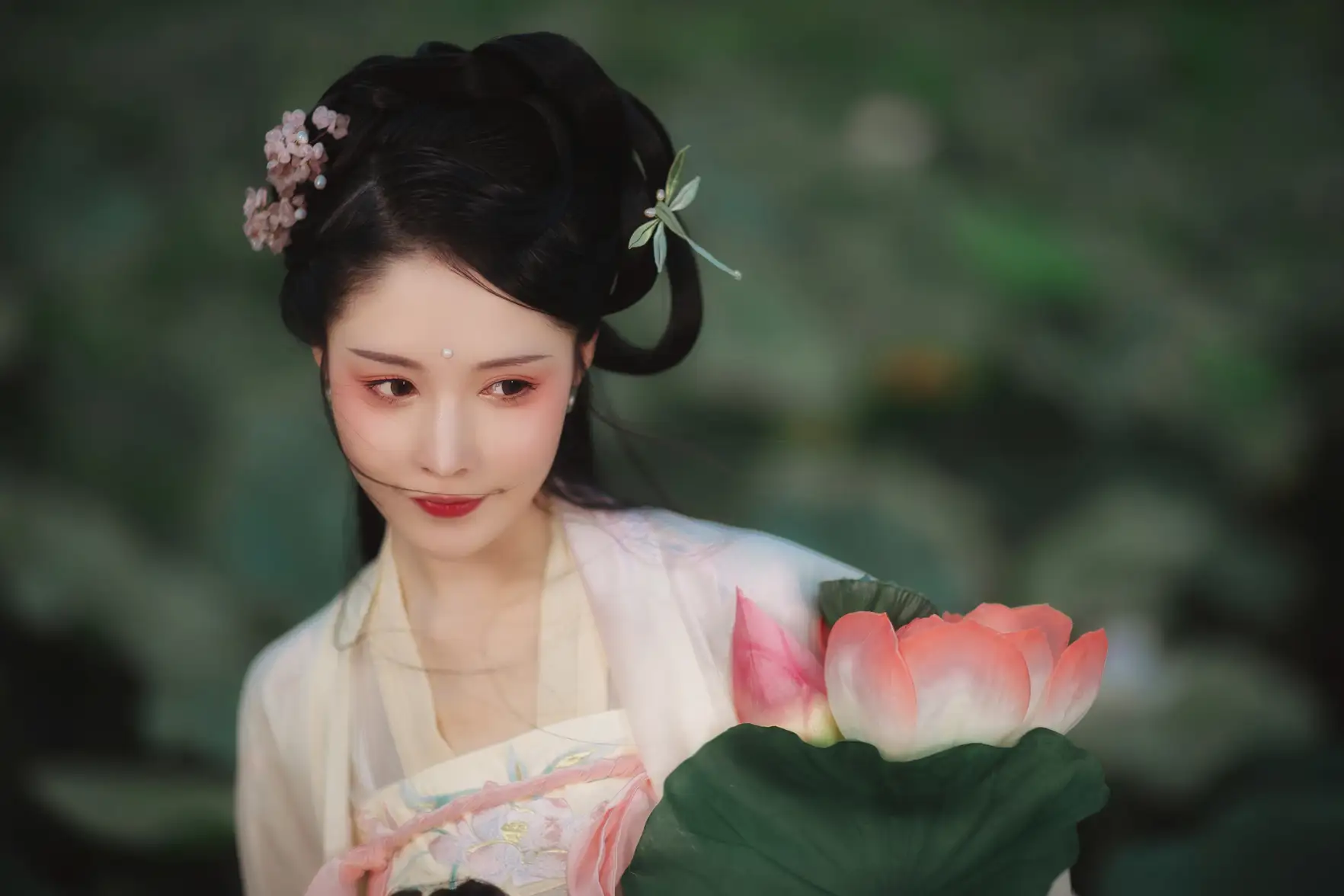 [艺图语] 2022.01.03 Vol.575 – 荷 葵花花花儿#[21P]-7