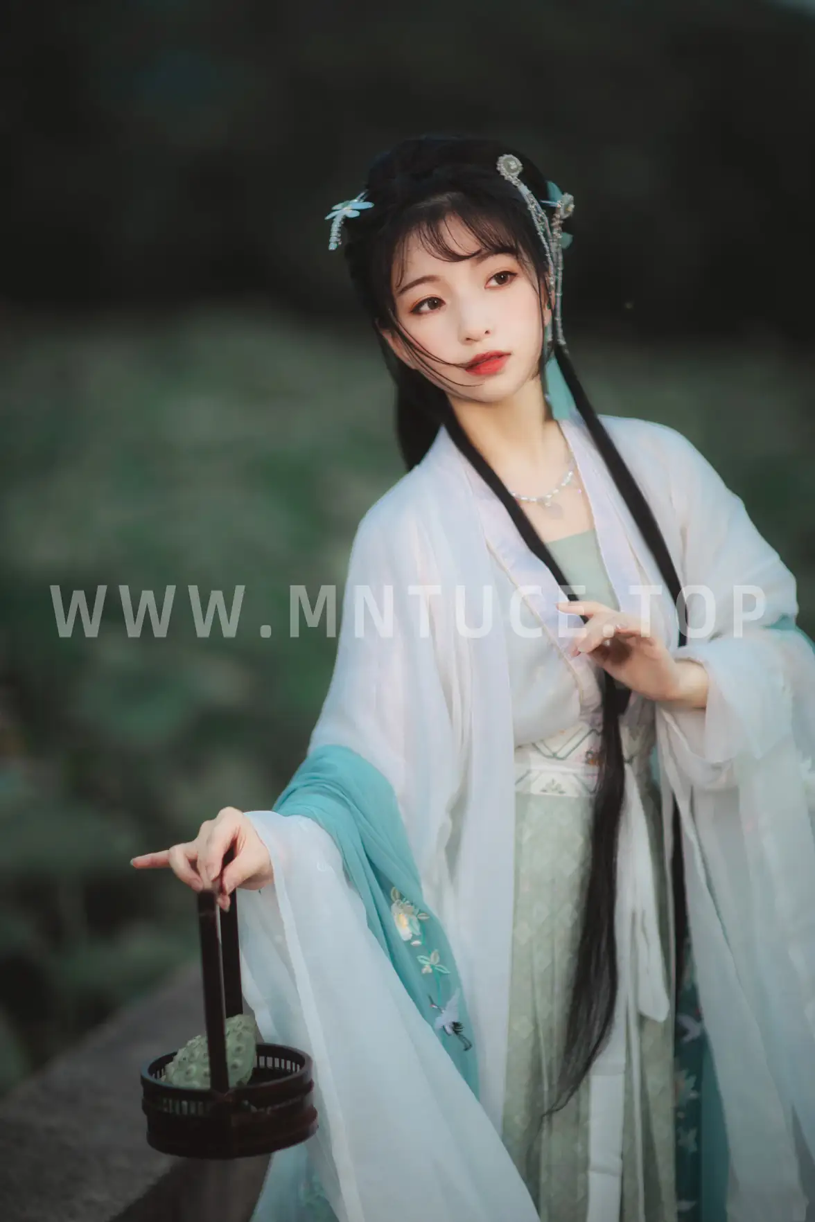 [艺图语] 2022.01.03 Vol.575 – 荷 葵花花花儿#[21P]-9