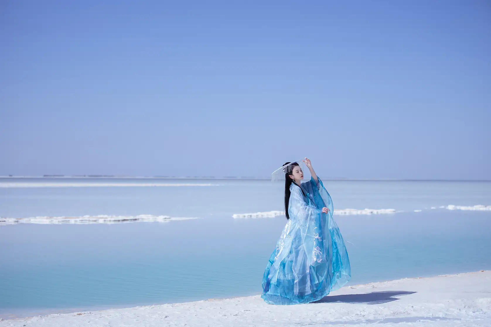 [艺图语] 2022.08.13 Vol.1693 – 风铃响，故人归 小猫里奈#[22P]-3