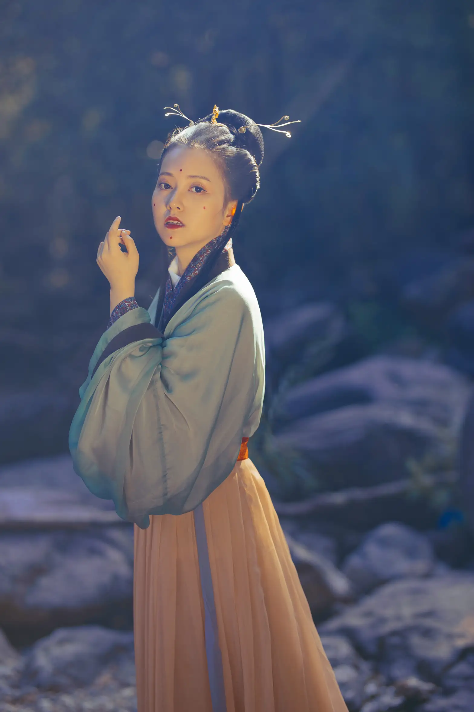 [艺图语] 2022.08.17 Vol.1728 – 欲买桂花同载酒 一只玄酱#[26P]-2