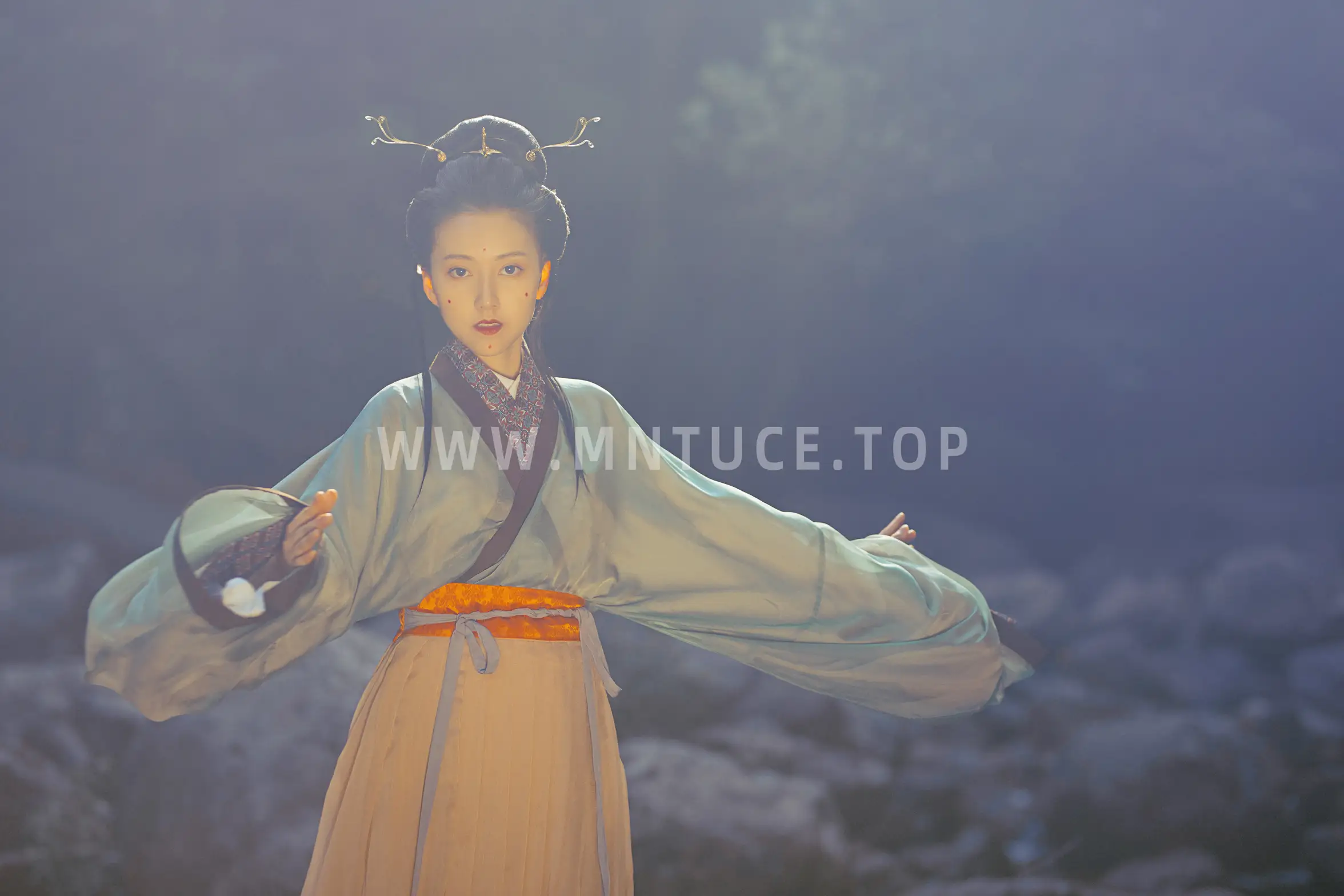 [艺图语] 2022.08.17 Vol.1728 – 欲买桂花同载酒 一只玄酱#[26P]-8