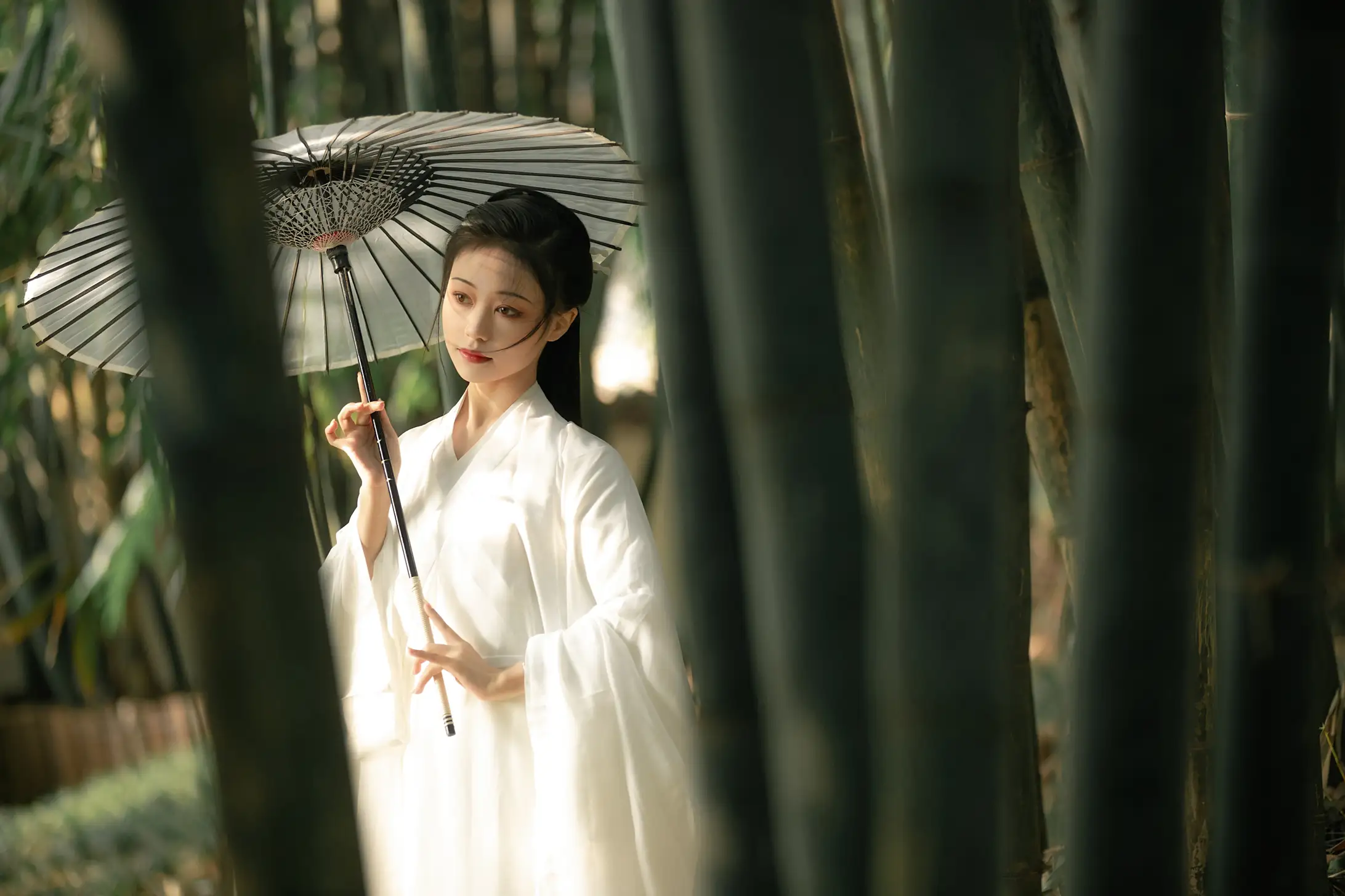 [艺图语] 2022.08.19 Vol.1743 – 竹光 梨一依#[22P]-1