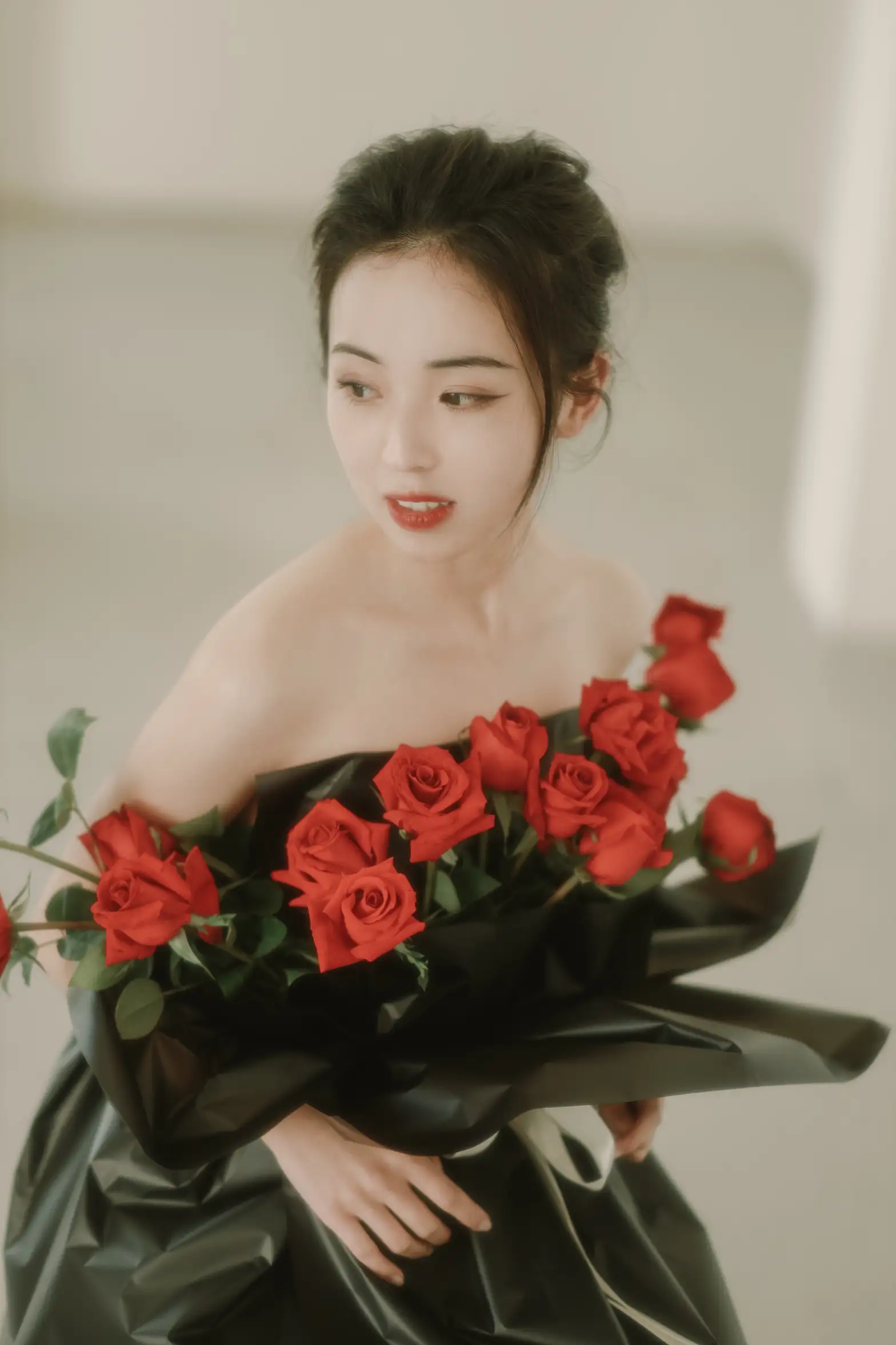 [艺图语] 2022.08.07 Vol.1644 – 红玫瑰 小朱#[34P]-3