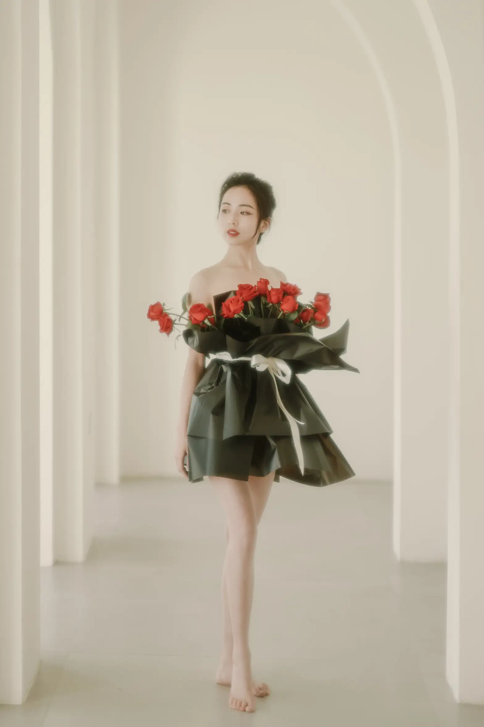 [艺图语] 2022.08.07 Vol.1644 – 红玫瑰 小朱#[34P]-5