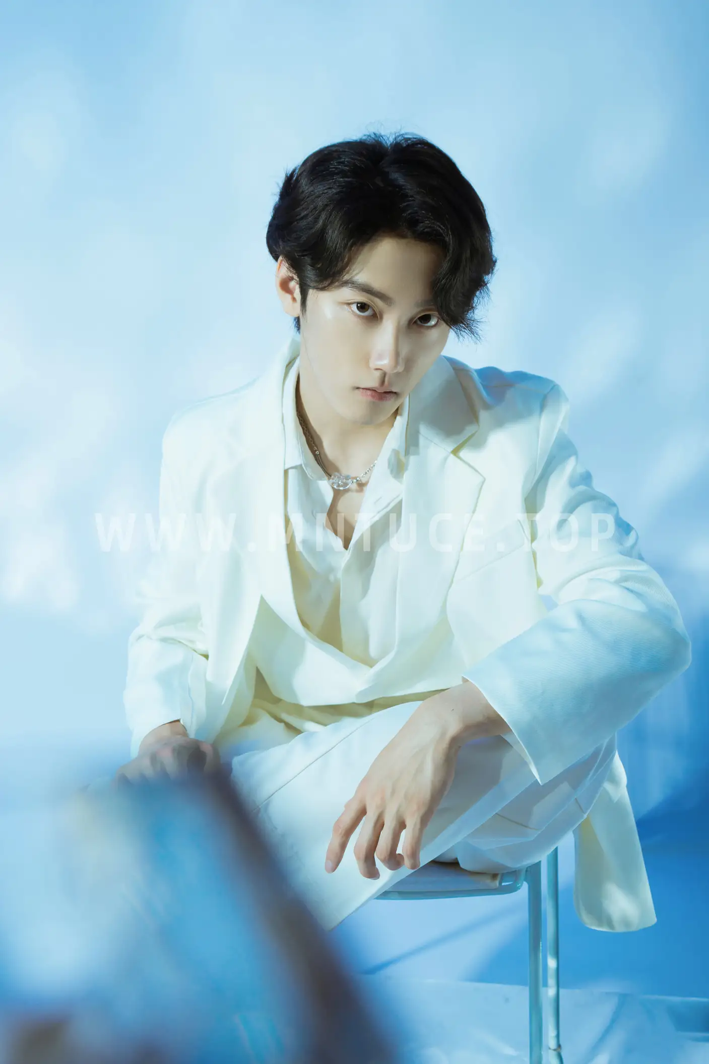 [艺图语] 2022.08.06 Vol.1637 – 海底 温柔的朱朱#[24P]-8