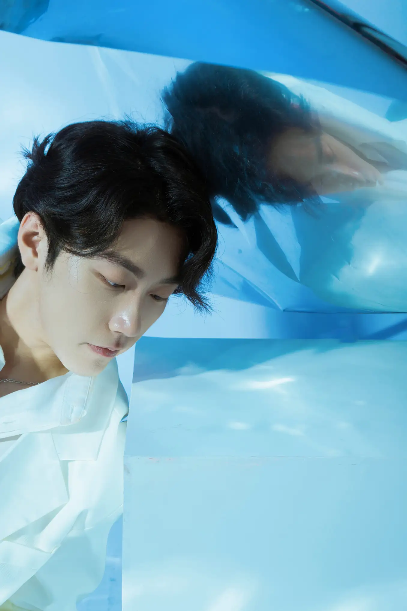 [艺图语] 2022.08.06 Vol.1637 – 海底 温柔的朱朱#[24P]-1