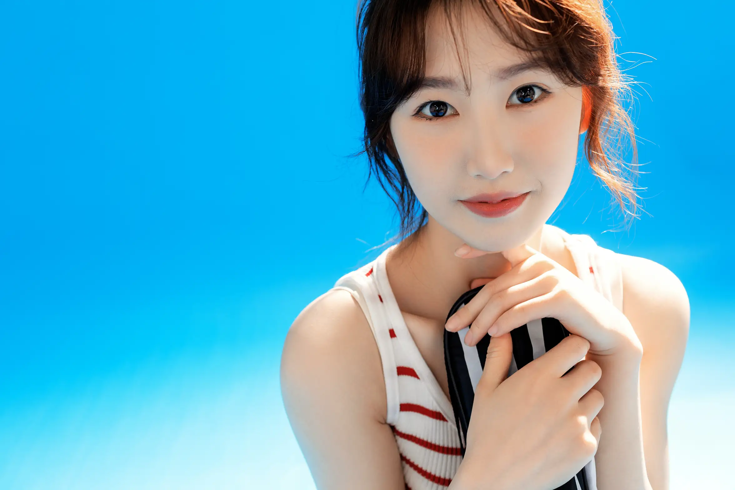 [艺图语] 2022.07.31 Vol.1593 – 一场网球 佩佩#[22P]-1