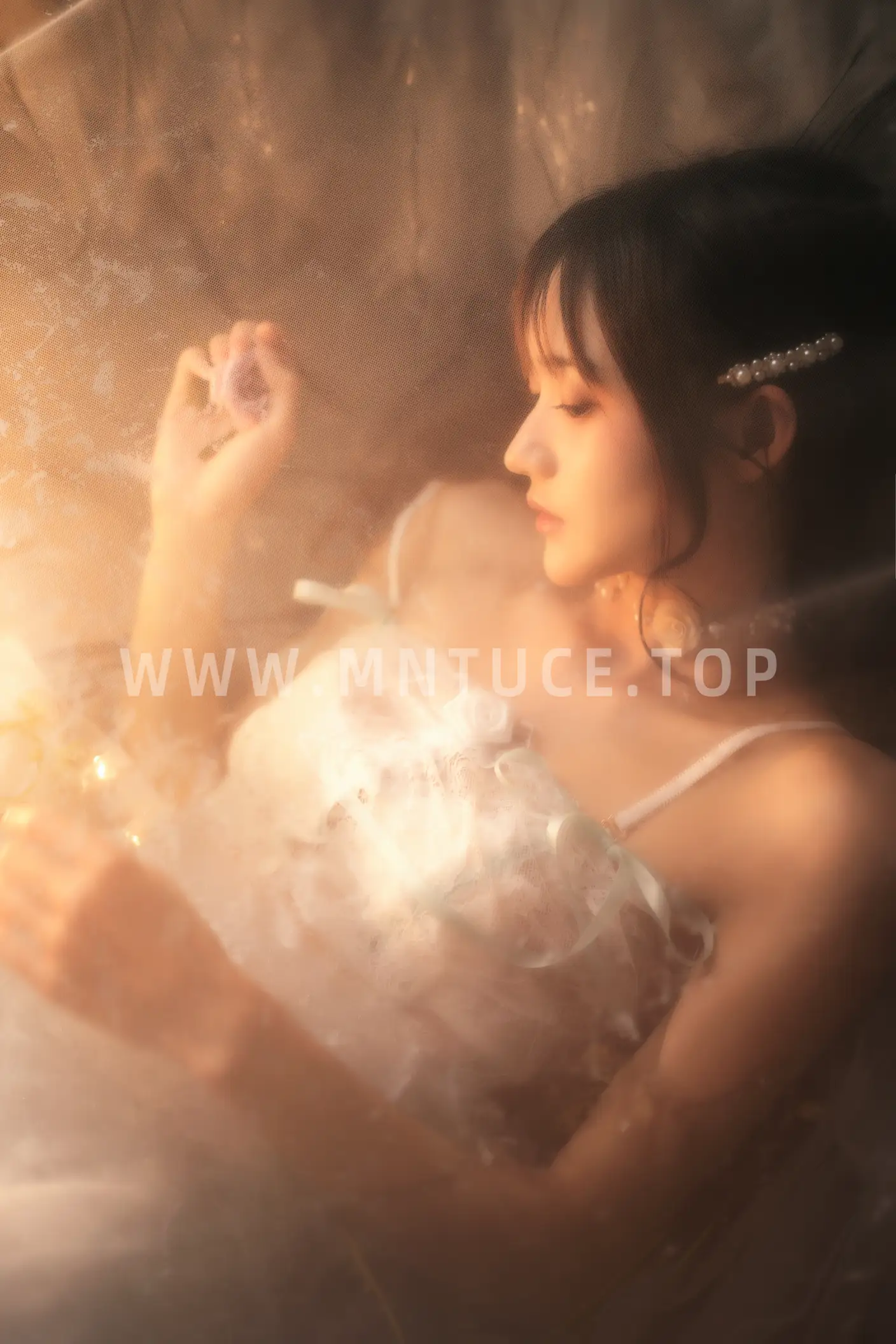 [艺图语] 2022.05.28 Vol.1014 – 梦莲 兔子Zzz不吃胡萝卜#[31P]-4