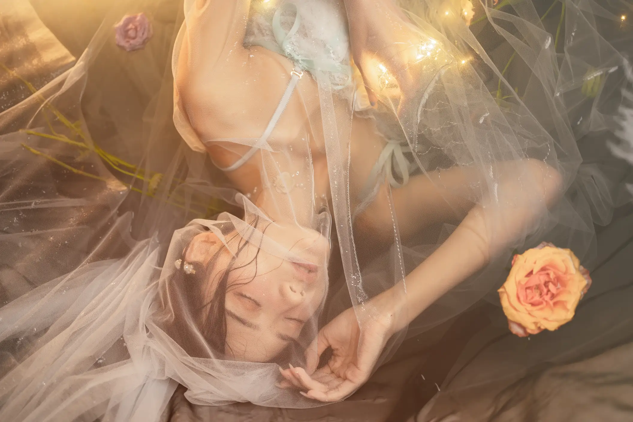 [艺图语] 2022.05.28 Vol.1014 – 梦莲 兔子Zzz不吃胡萝卜#[31P]-1