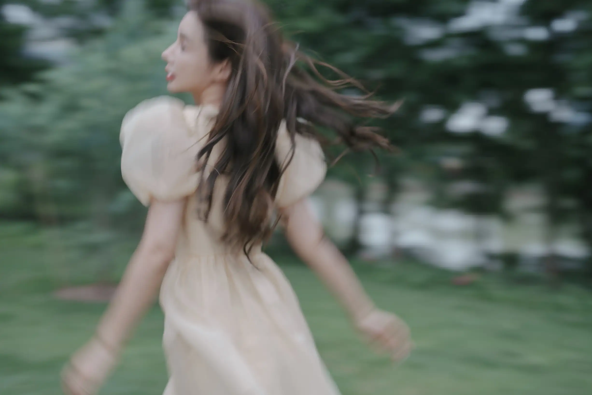 [艺图语] 2022.07.16 Vol.1498 – 阴雨天，森林里的精灵 姝雯同学#[62P]-10