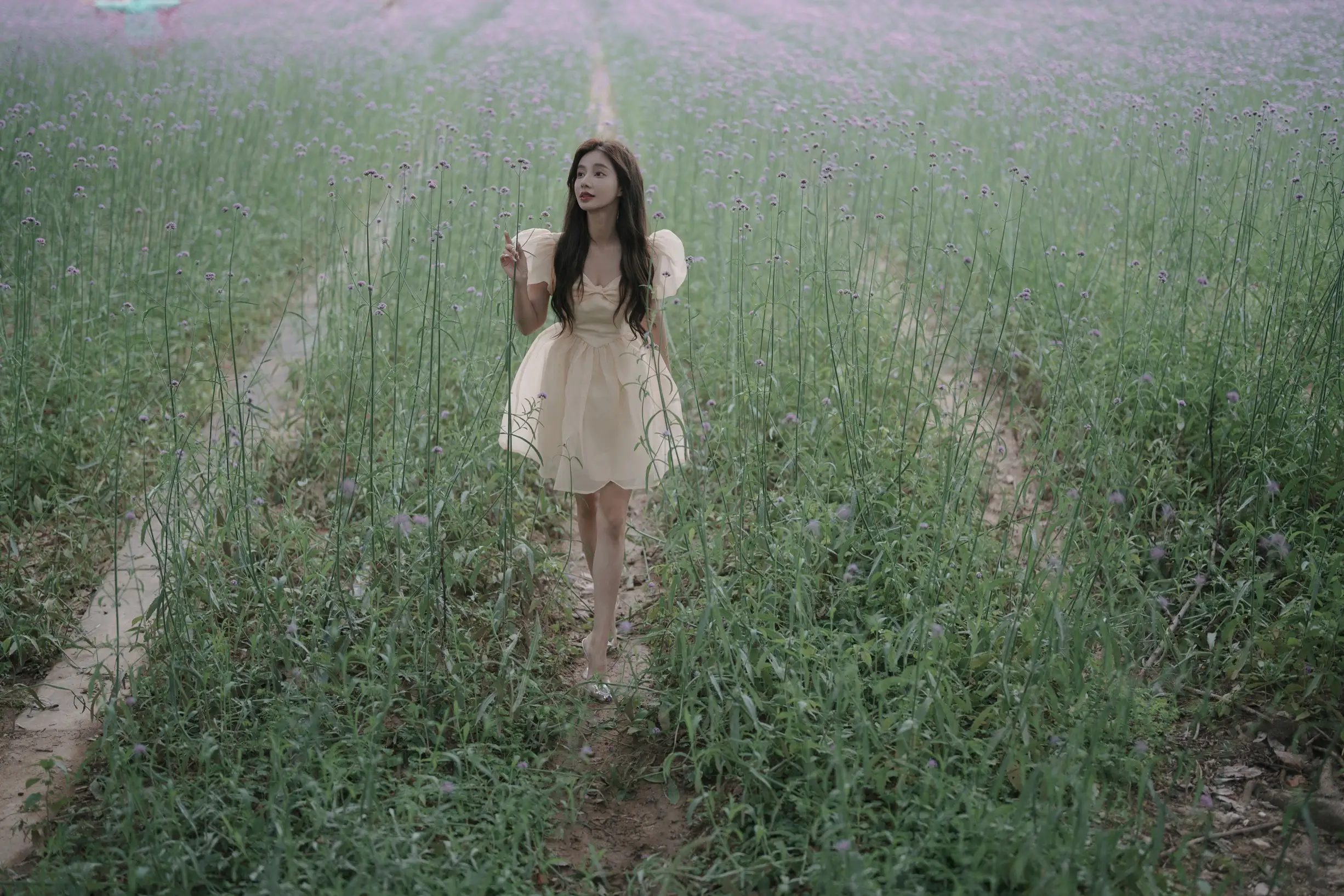 [艺图语] 2022.07.16 Vol.1498 – 阴雨天，森林里的精灵 姝雯同学#[62P]-4