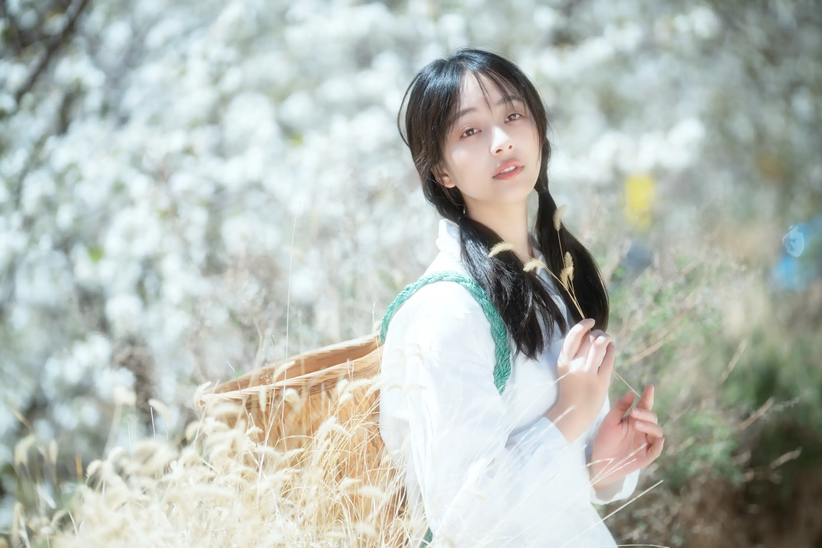 [艺图语] 2021.12.27 Vol.536 – 故乡的小燕子 欢欢#[36P]-1