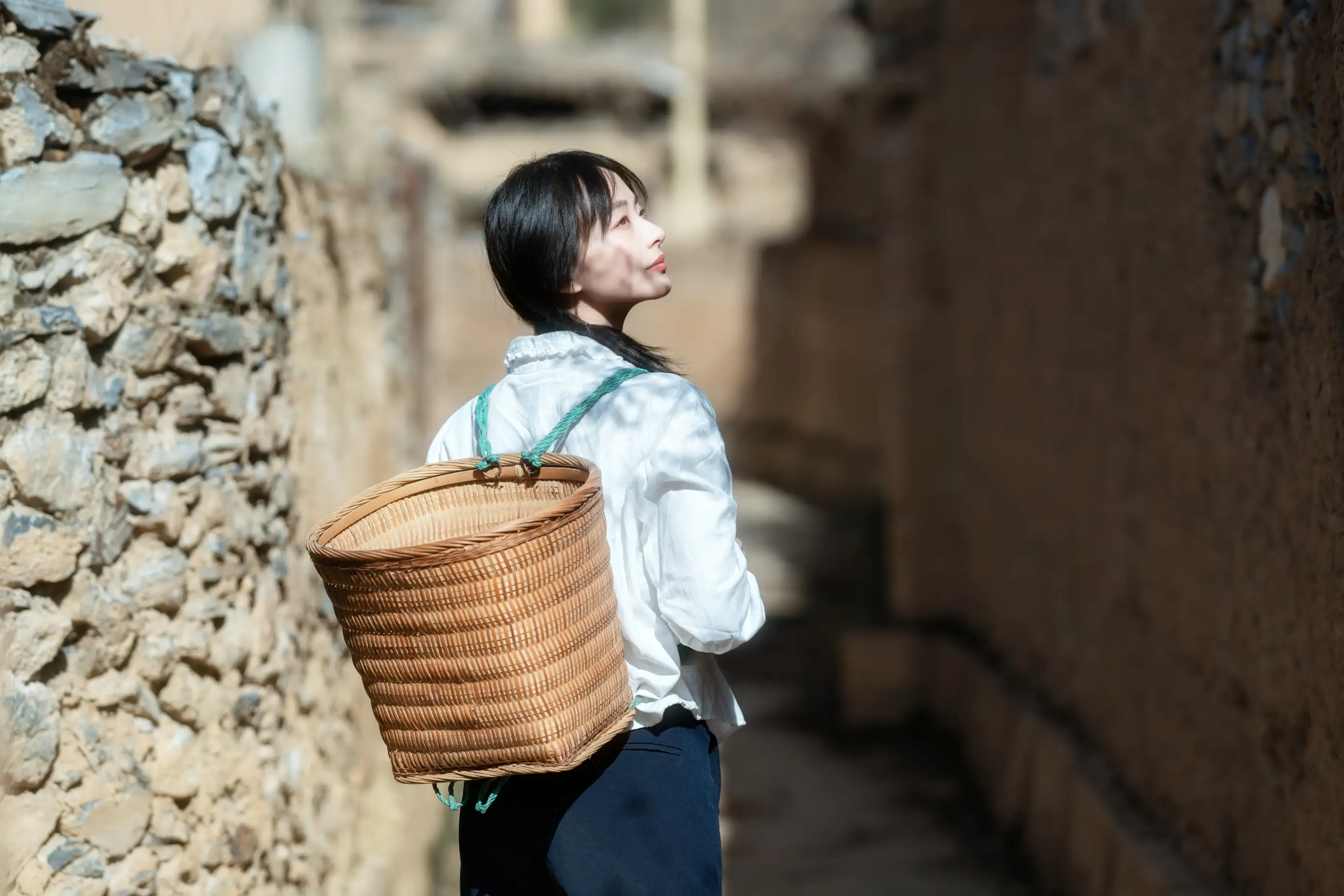 [艺图语] 2021.12.27 Vol.536 – 故乡的小燕子 欢欢#[36P]-8