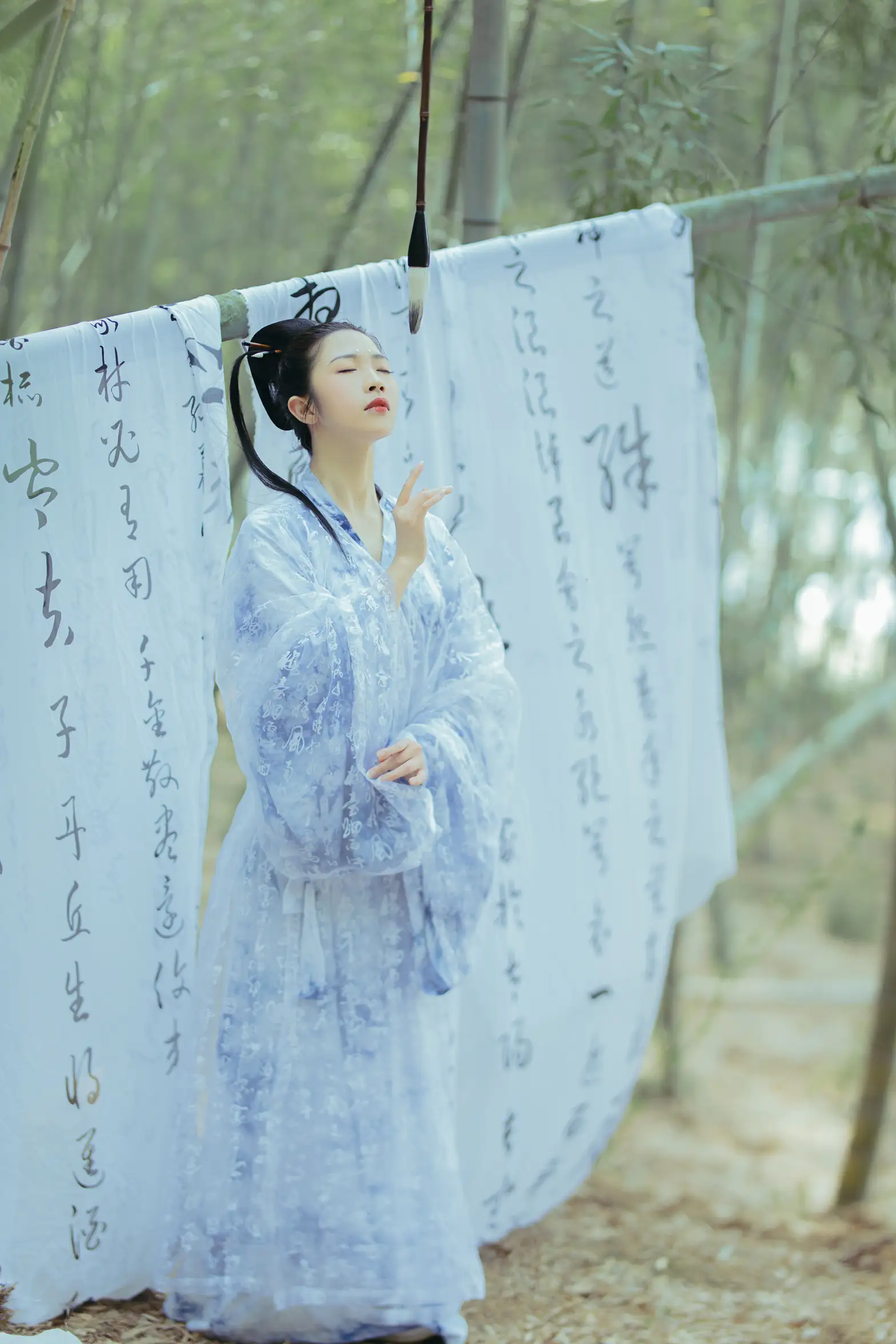 [艺图语] 2022.08.24 Vol.1776 – 笔仙 君心蓝#[22P]-2