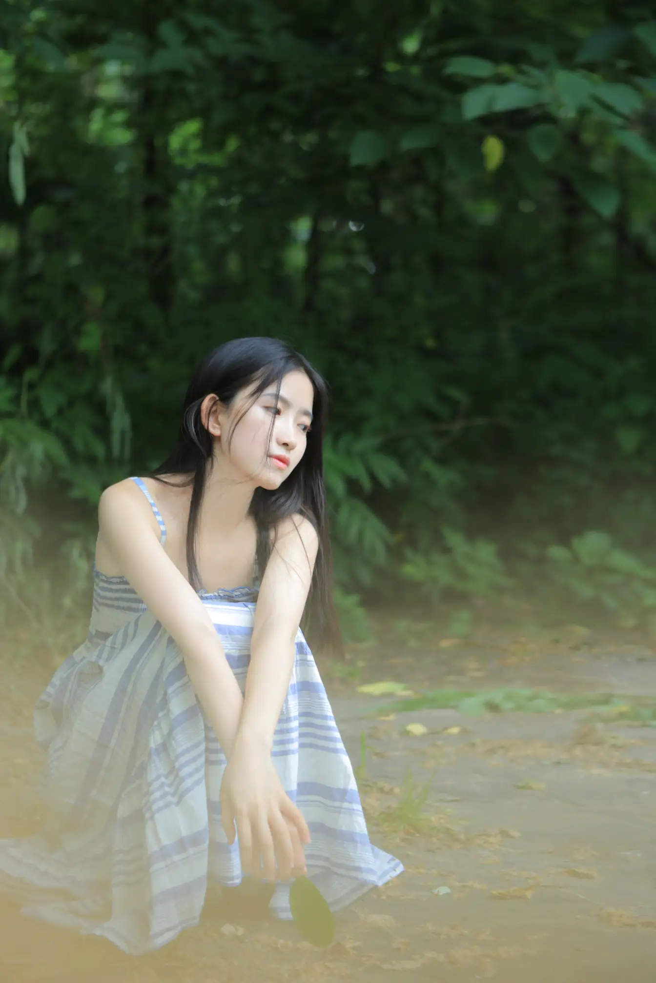 [艺图语] 2022.07.07 Vol.1410 – Hatsukio 小草草呀#[35P]-7