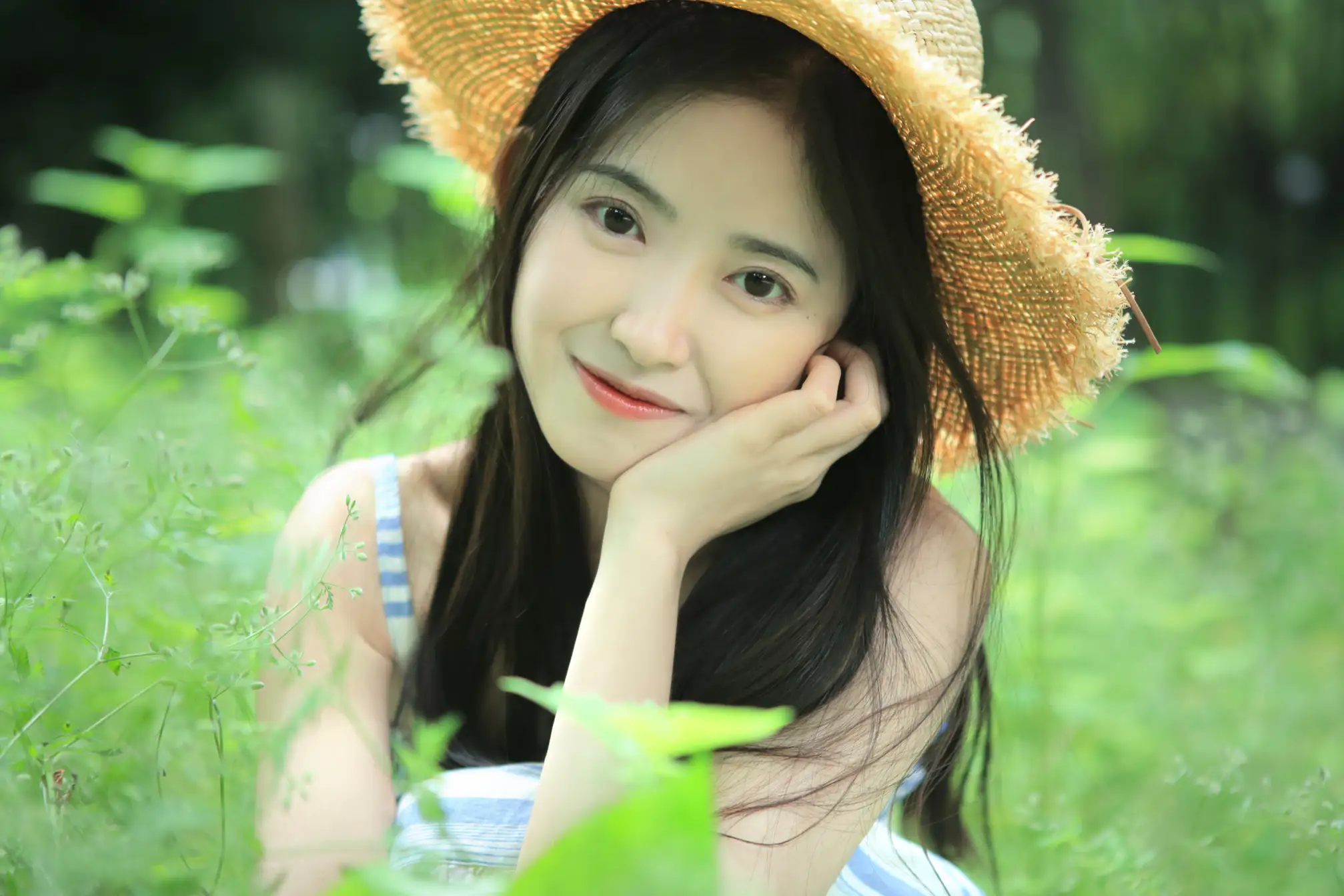 [艺图语] 2022.07.07 Vol.1410 – Hatsukio 小草草呀#[35P]-7