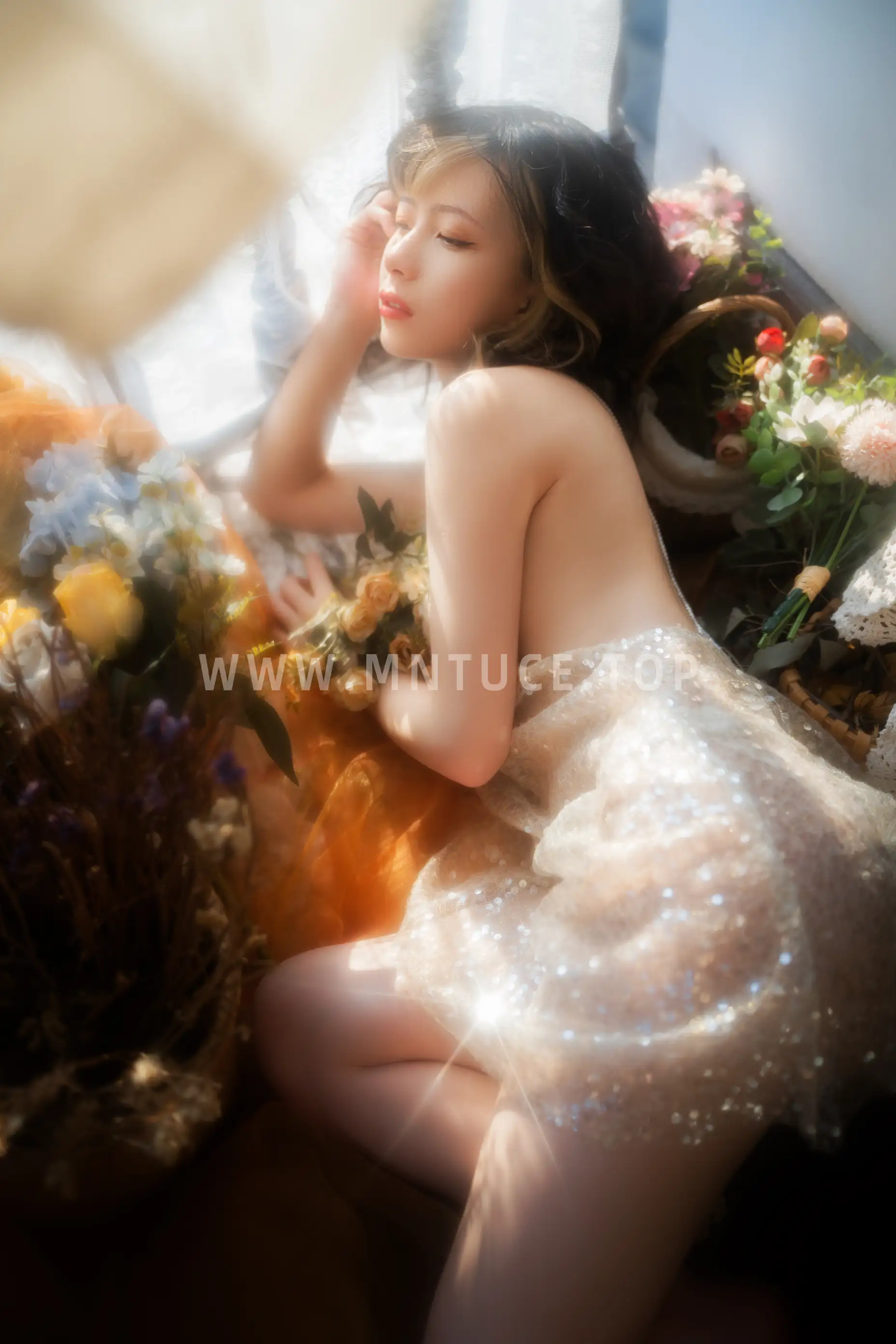 [艺图语] 2022.07.03 Vol.1360 – 窗外落霞 清青琴玖#[24P]-9