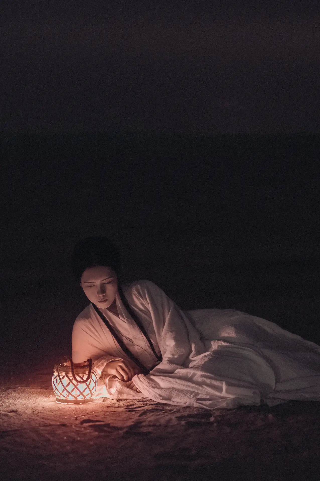 [艺图语] 2021.10.22 Vol.380 – 白衣隐 Yiyi#[27P]-1