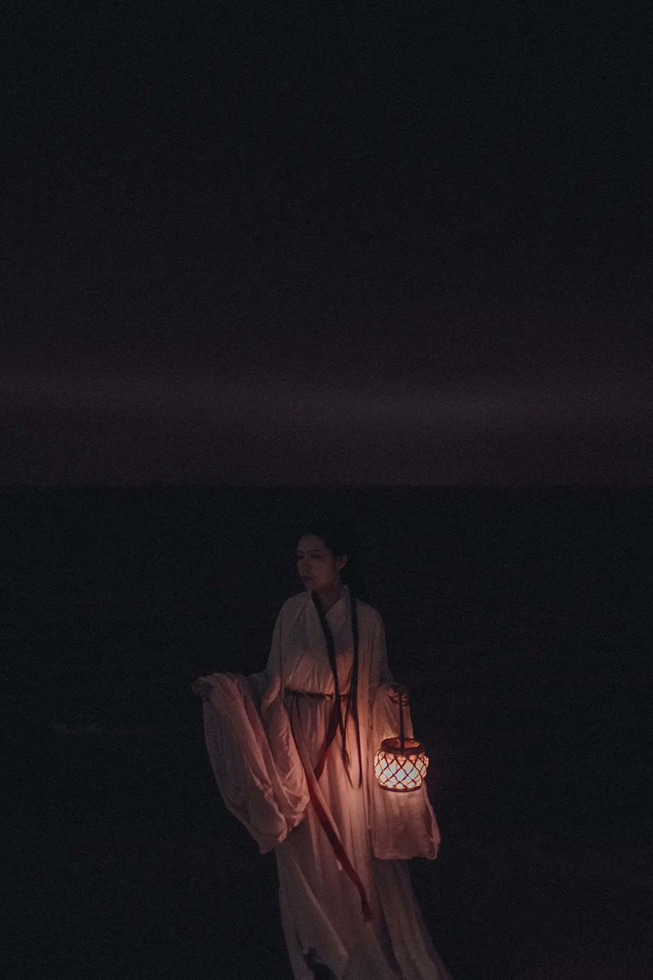 [艺图语] 2021.10.22 Vol.380 – 白衣隐 Yiyi#[27P]-3