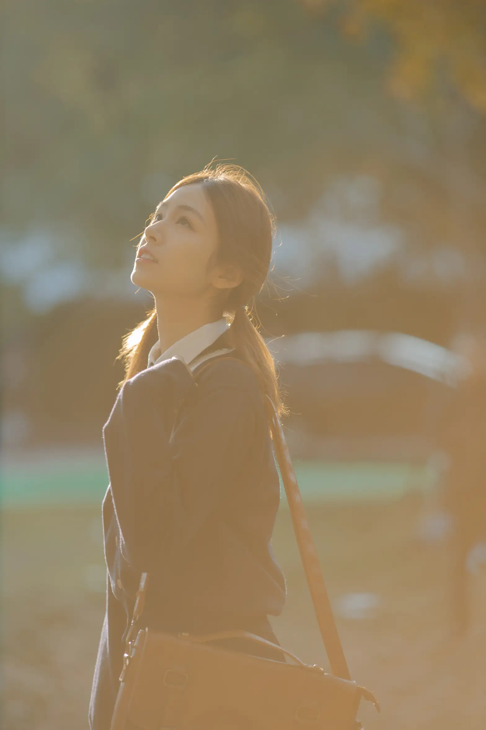 [艺图语] 2022.01.19 Vol.678 – 秋天，陪你一起看银杏 朱云慧大魔王#[28P]-5