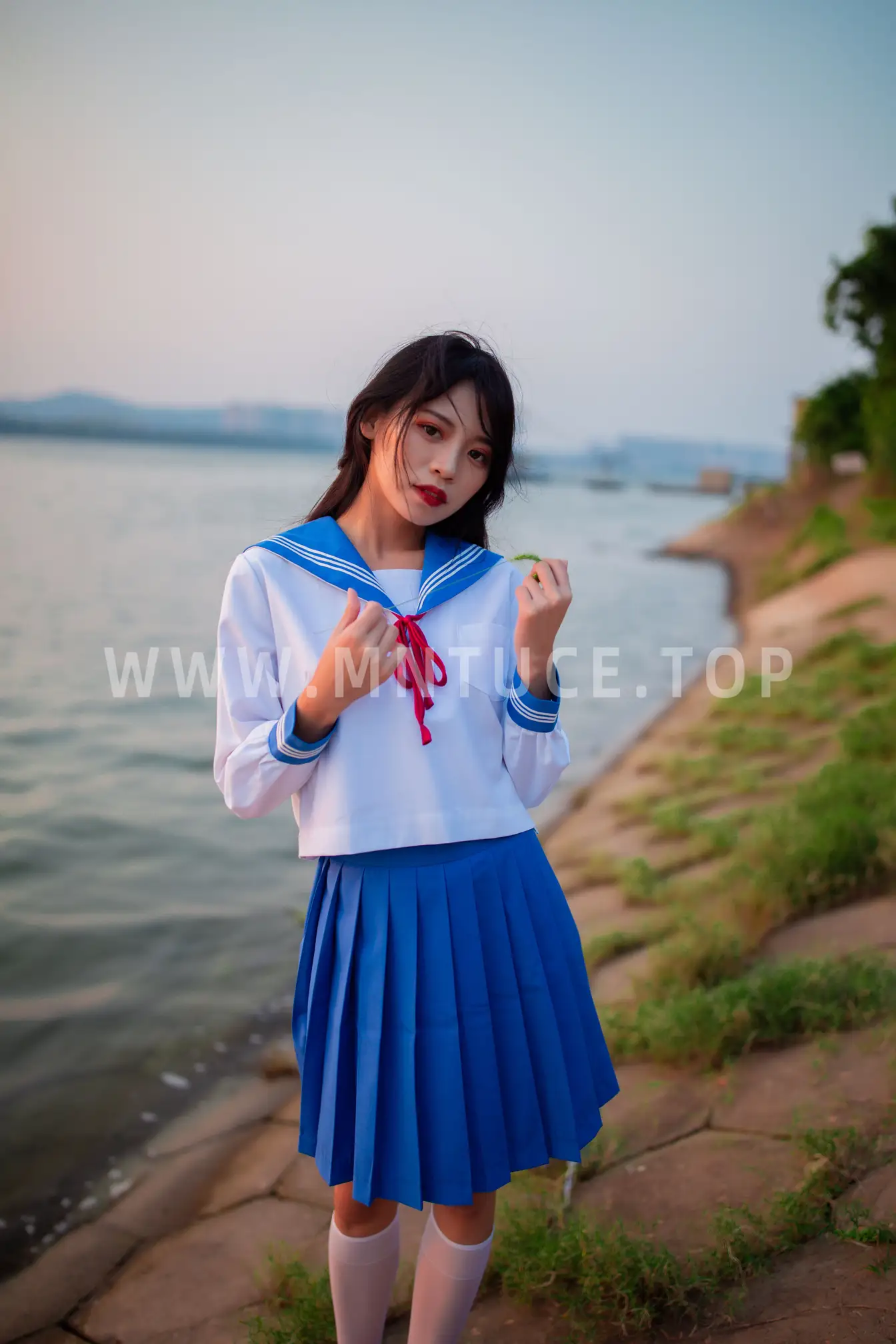 [艺图语] 2022.02.02 Vol.741 – JK少女 一只橙子#[48P]-10
