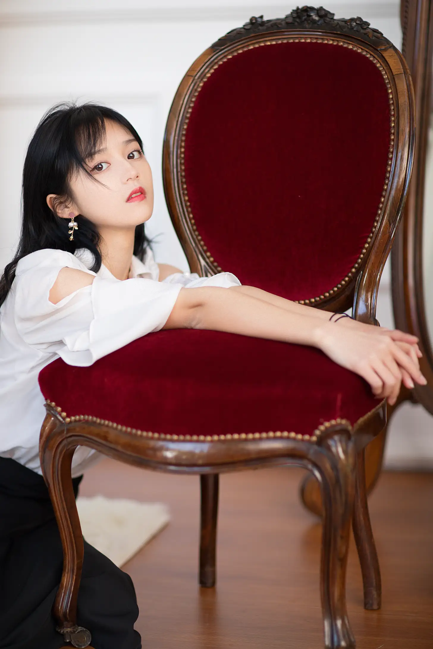 [艺图语] 2021.11.11 Vol.437 – 窗外 雨文#[22P]-2
