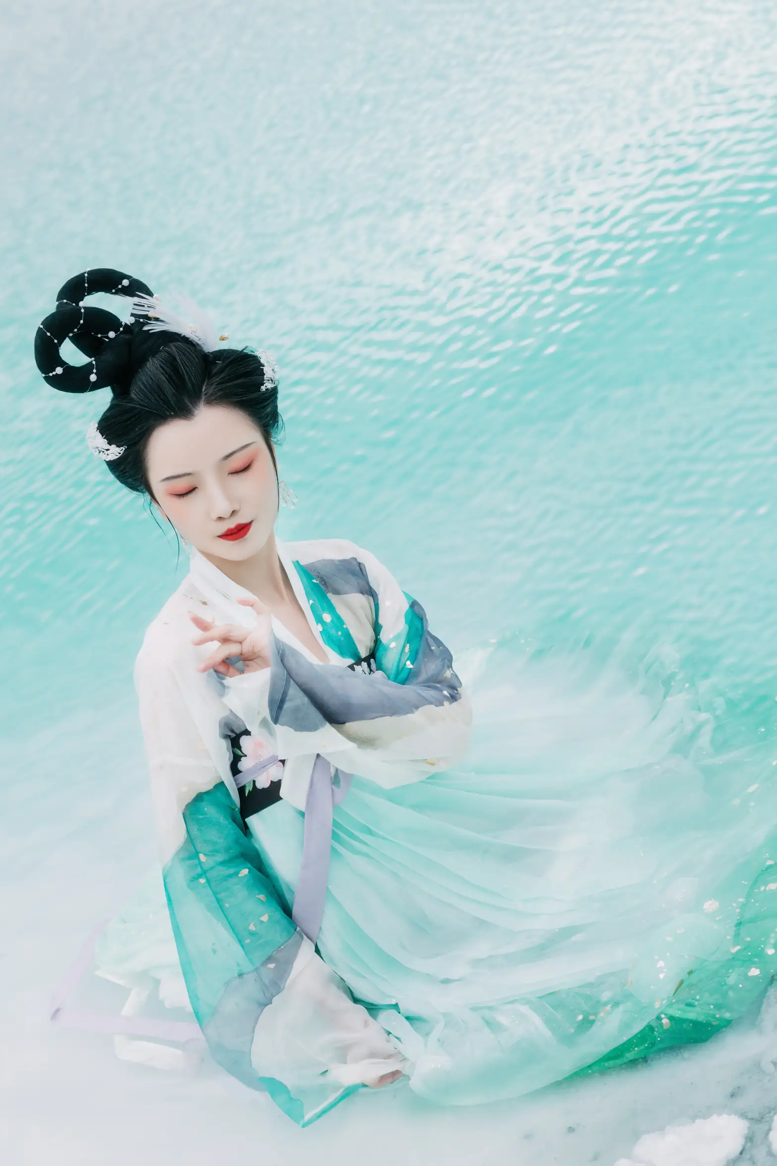 [艺图语] 2022.08.08 Vol.1652 – 碧水间 公孙凭#[22P]-2