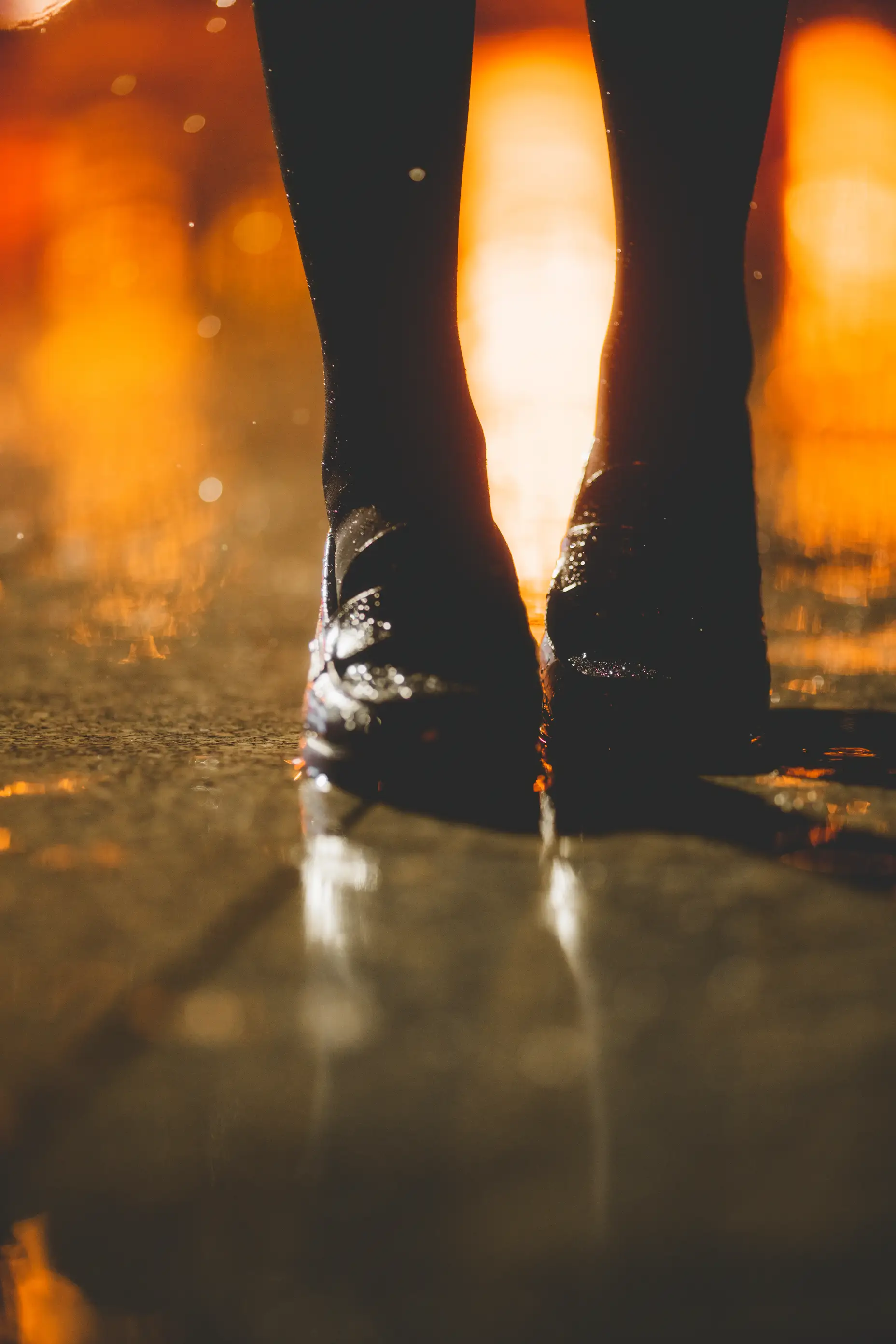 [艺图语] 2022.05.18 Vol.0922 – 雨下 桜桃喵#[42P]-1