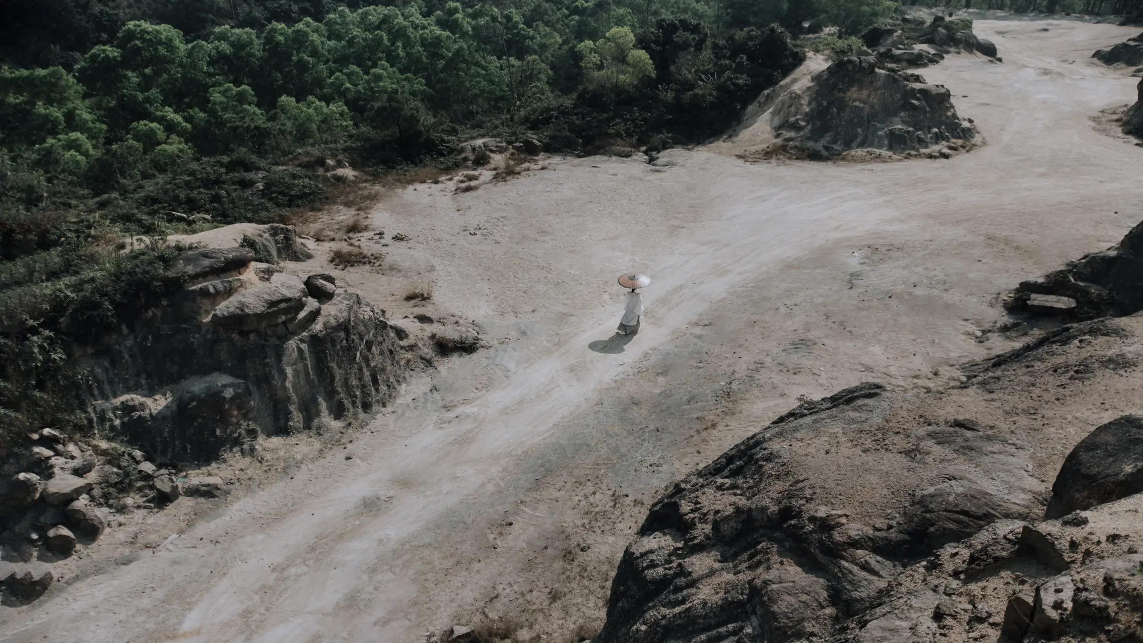 [艺图语] 2021.09.04 Vol.251 – 望归尘 杍愉#[24P]-7