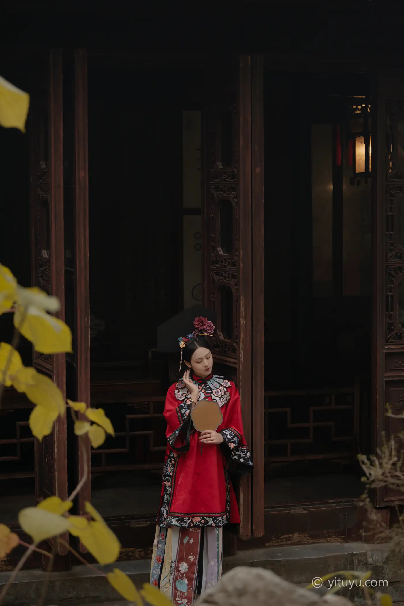 [艺图语] 2021.08.10 Vol.113 – 晚秋 苏苏#[34P]-3