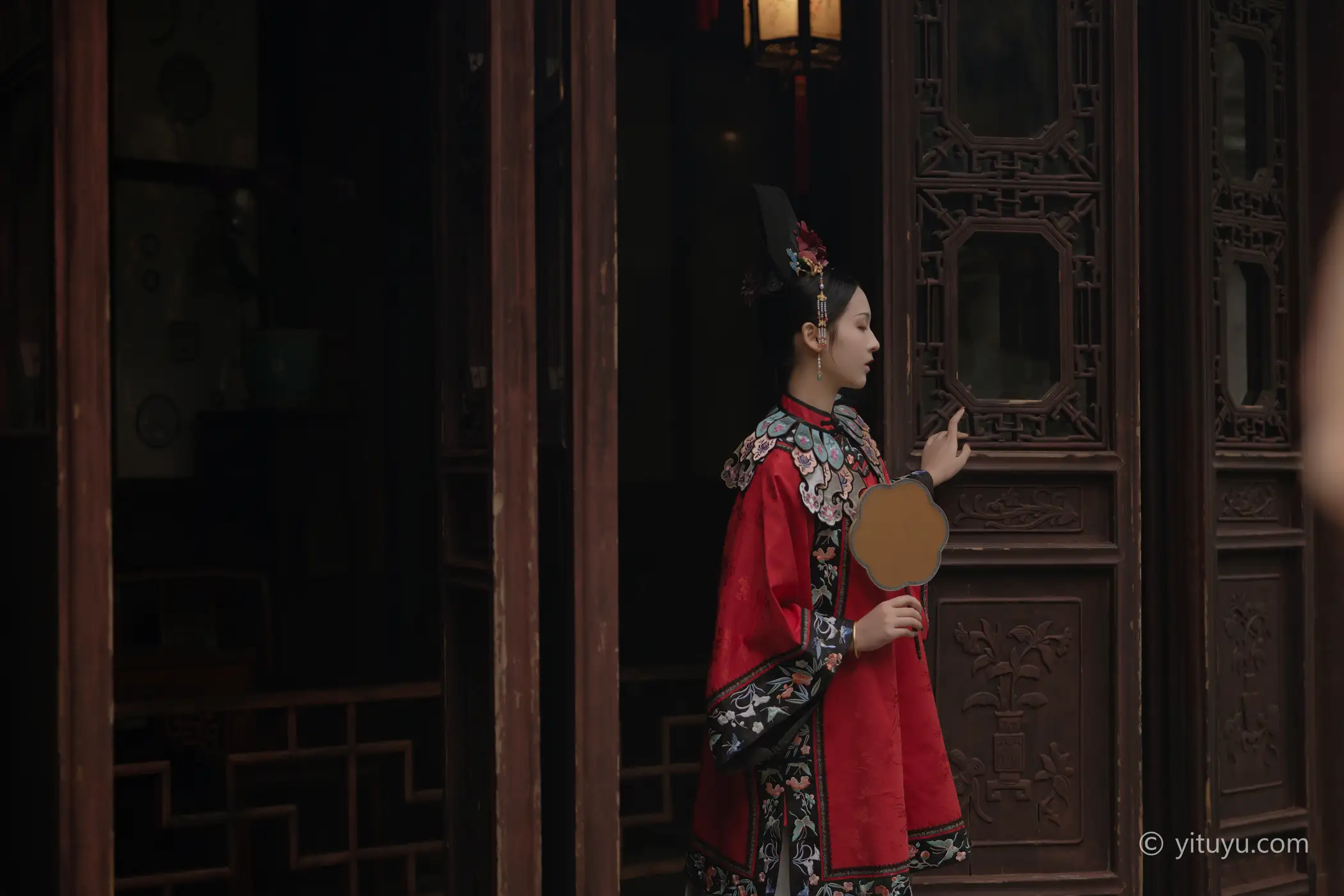 [艺图语] 2021.08.10 Vol.113 – 晚秋 苏苏#[34P]-4