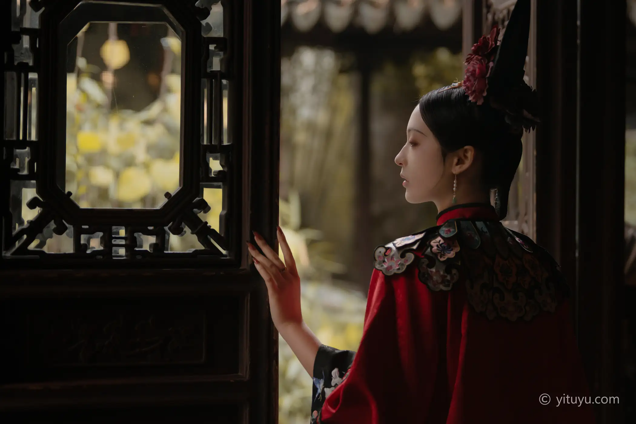 [艺图语] 2021.08.10 Vol.113 – 晚秋 苏苏#[34P]-5