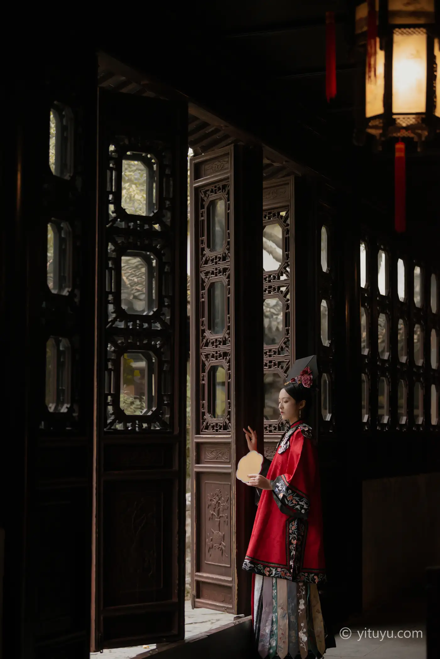 [艺图语] 2021.08.10 Vol.113 – 晚秋 苏苏#[34P]-7