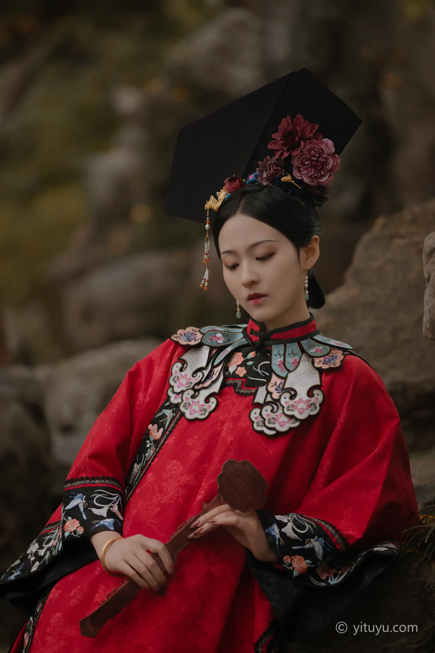 [艺图语] 2021.08.10 Vol.113 – 晚秋 苏苏#[34P]-9