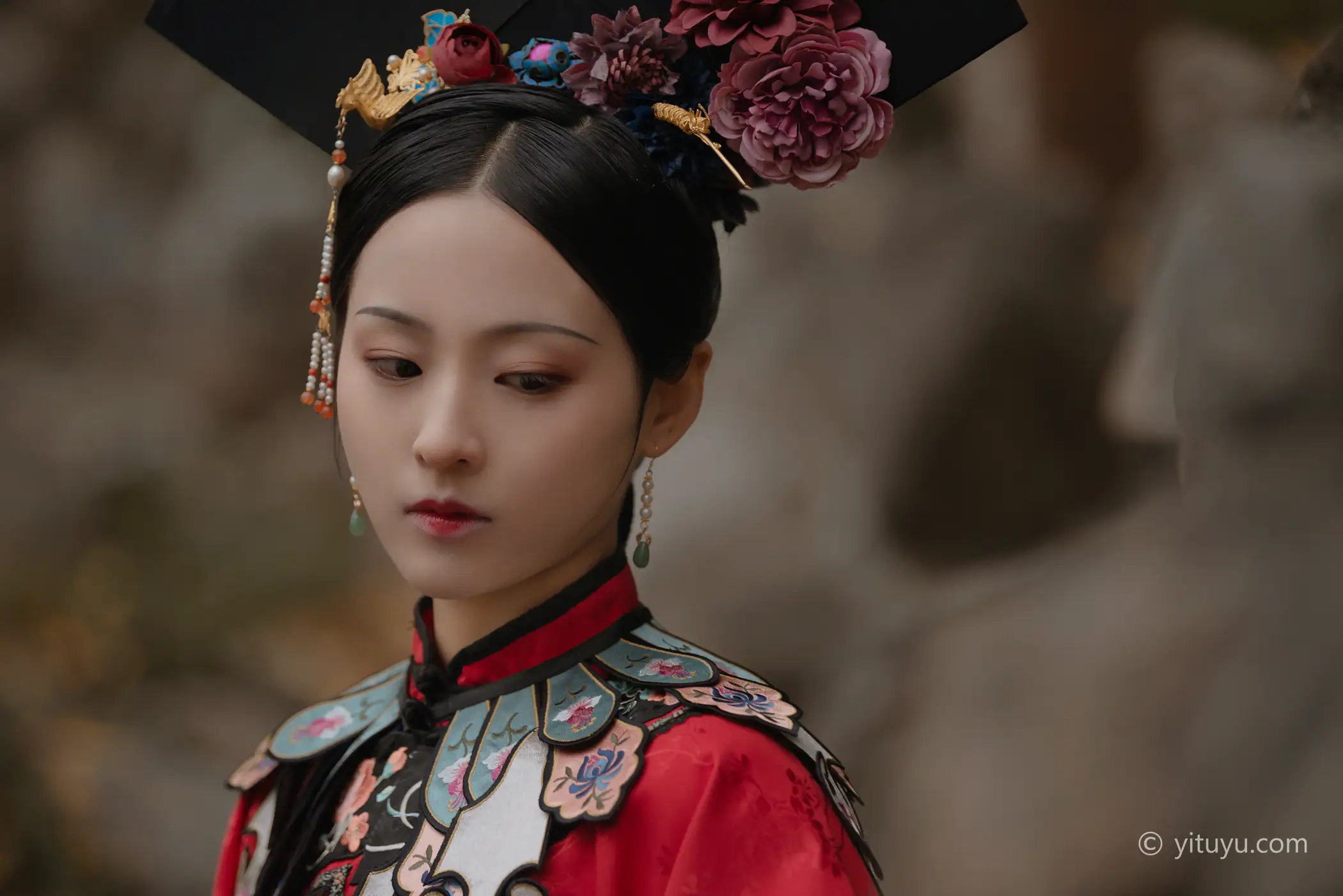 [艺图语] 2021.08.10 Vol.113 – 晚秋 苏苏#[34P]-3