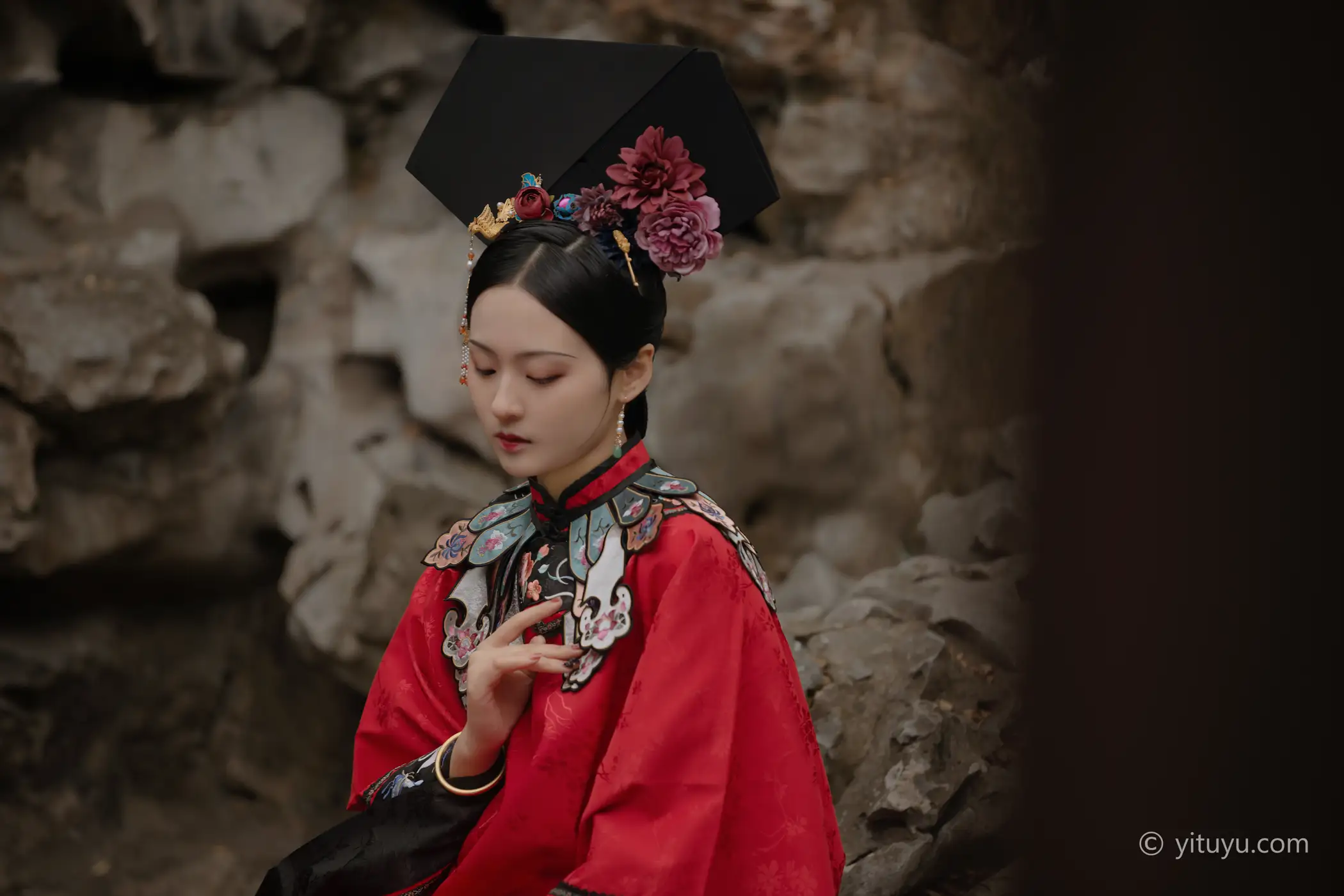 [艺图语] 2021.08.10 Vol.113 – 晚秋 苏苏#[34P]-3