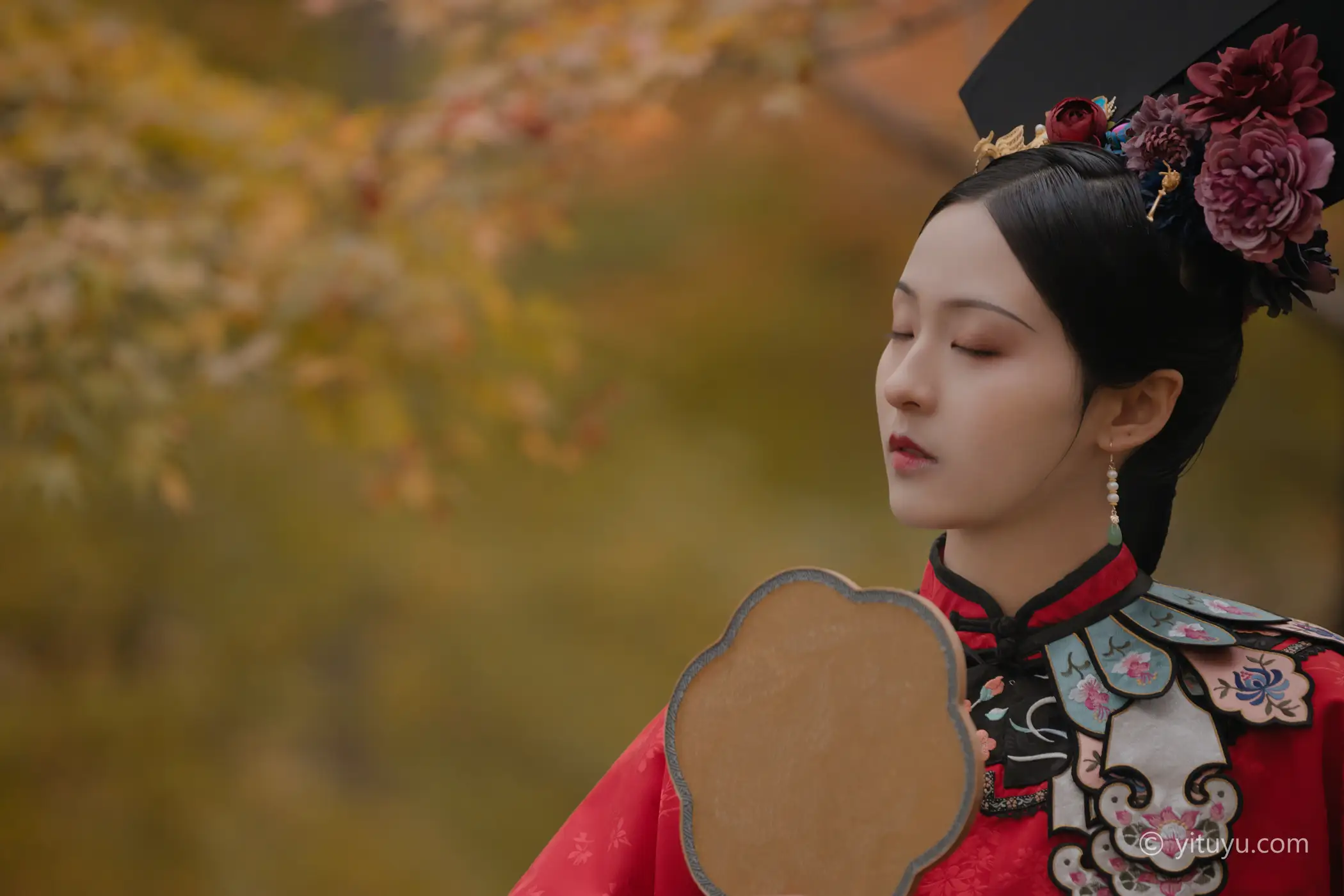 [艺图语] 2021.08.10 Vol.113 – 晚秋 苏苏#[34P]-2