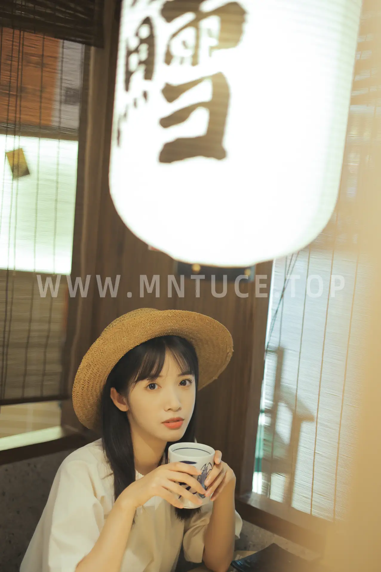 [艺图语] 2022.09.02 Vol.1855 – 沼津港食堂 一只阿梦崽#[43P]-8