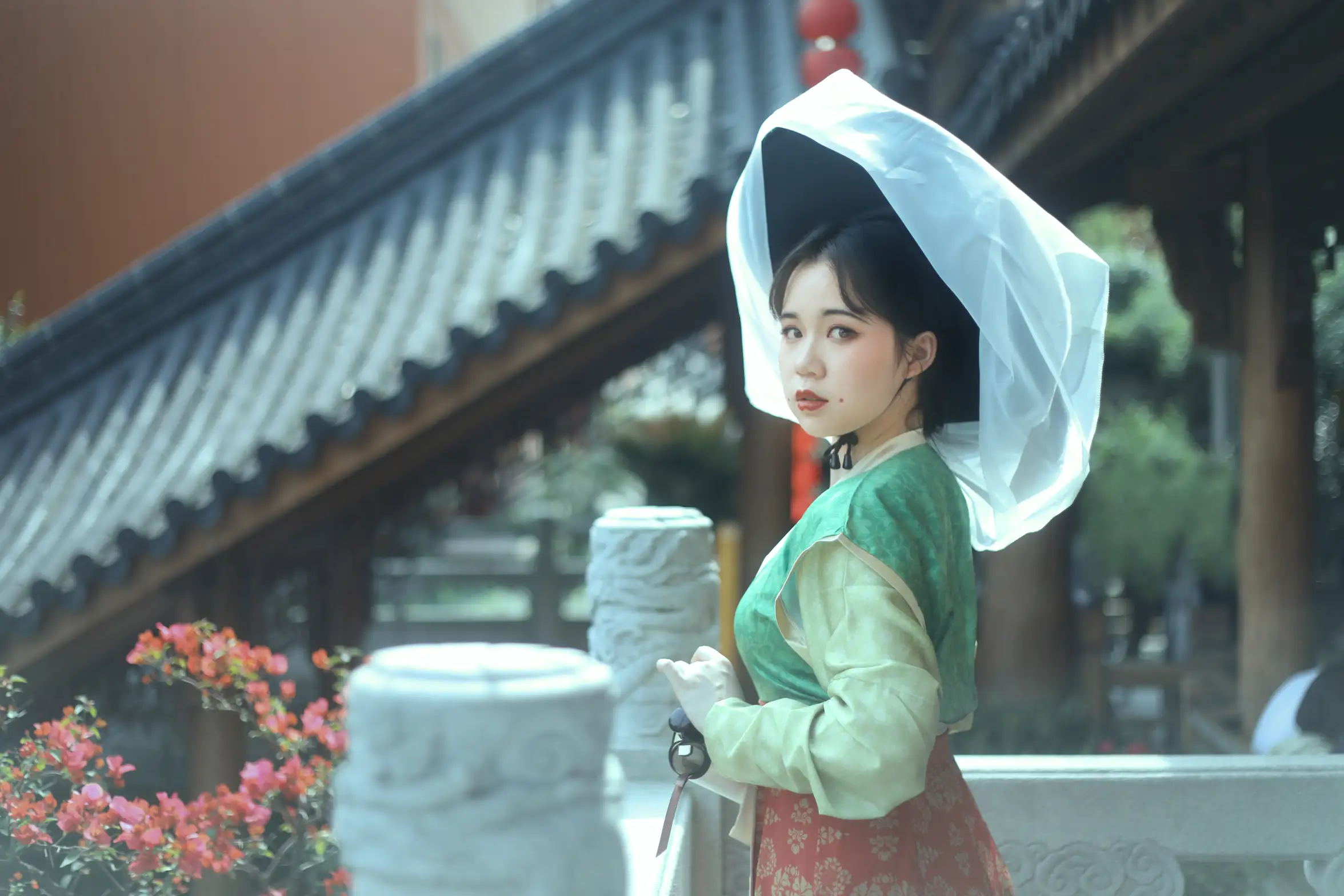 [艺图语] 2022.08.14 Vol.1704 – 踏青 一只高高#[22P]-3