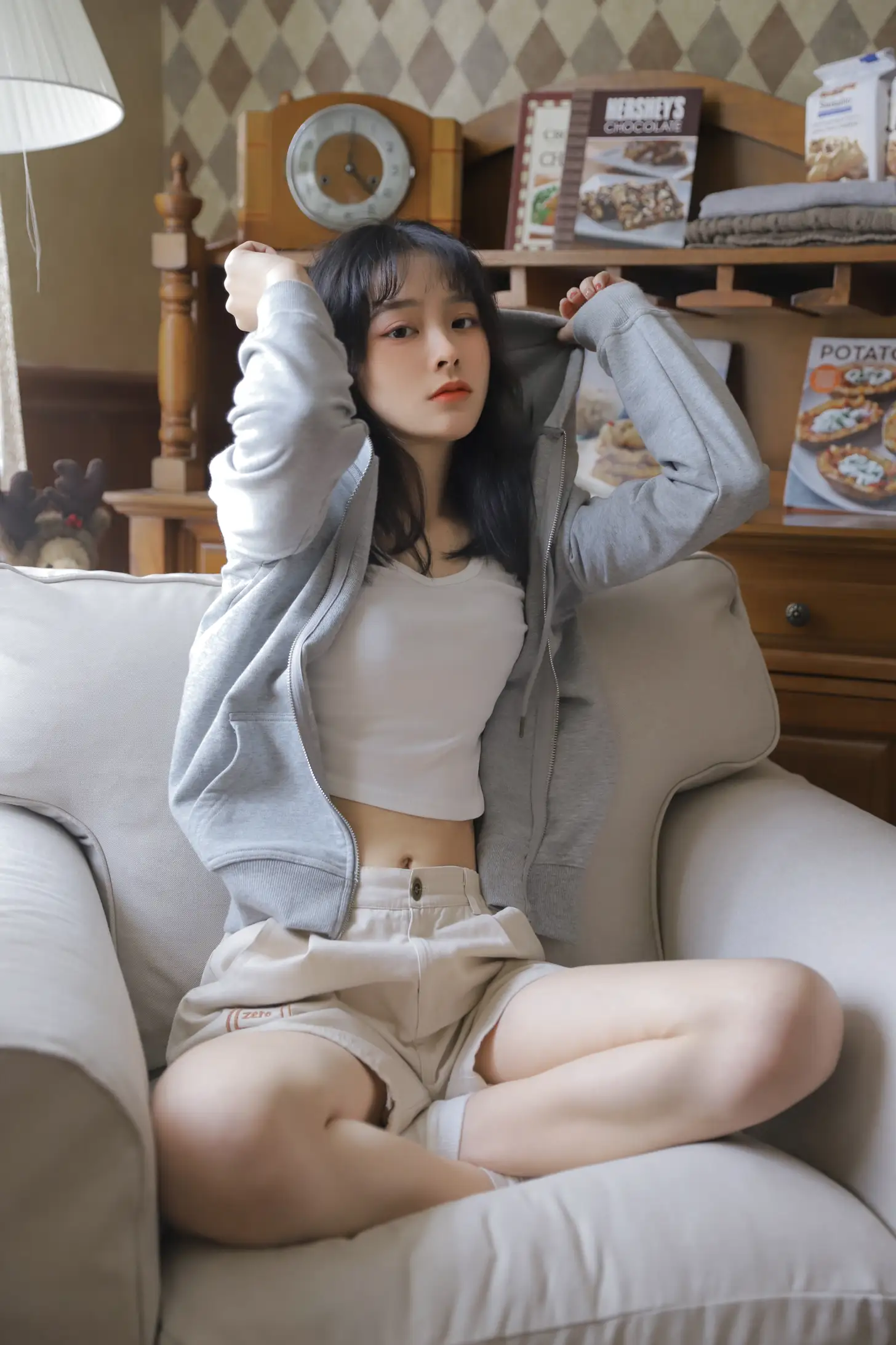 [艺图语] 2022.08.01 Vol.1599 – 灰色轨迹 - 春夏_#[23P]-7