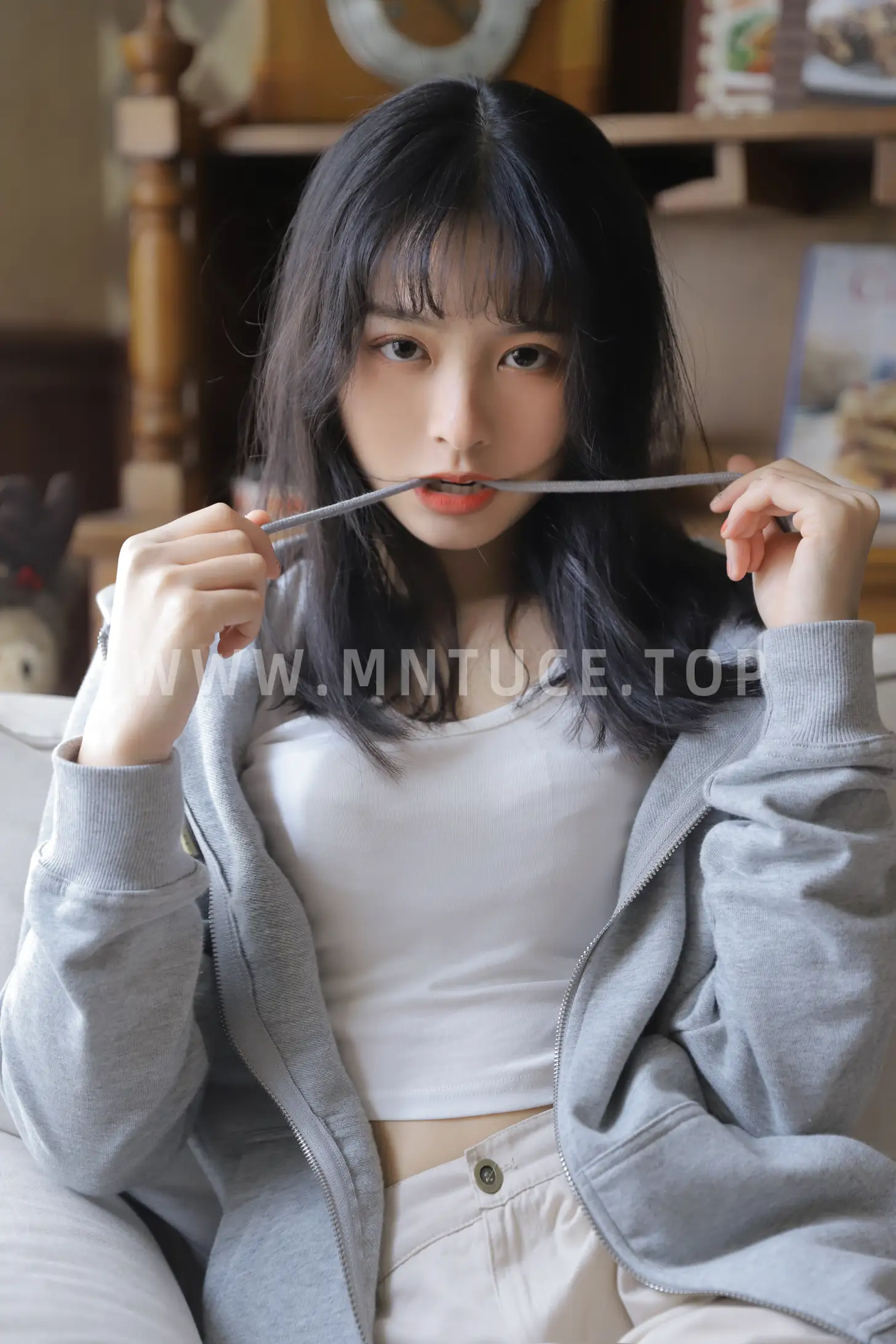 [艺图语] 2022.08.01 Vol.1599 – 灰色轨迹 - 春夏_#[23P]-8