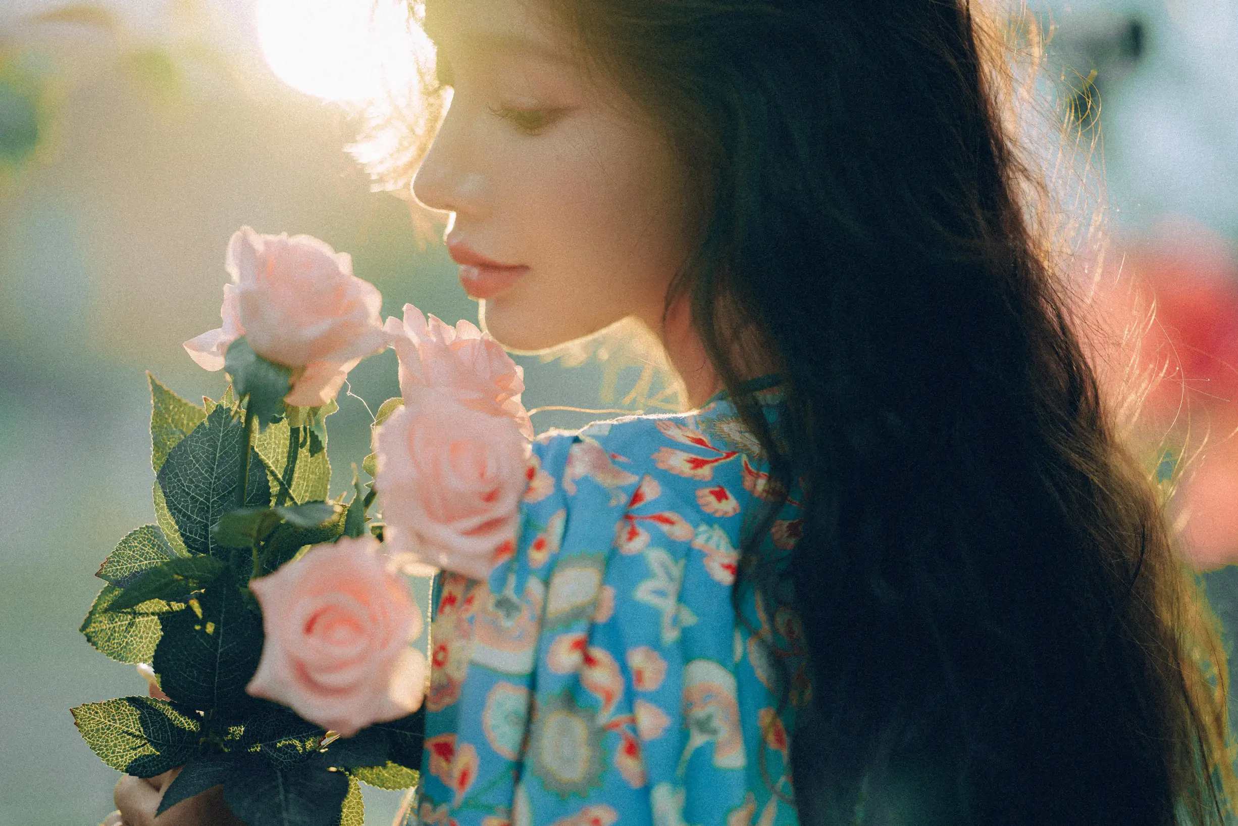 [艺图语] 2022.06.25 Vol.1282 – 发光的发丝，三角梅瀑布下的女神 姝雯同学#[55P]-4