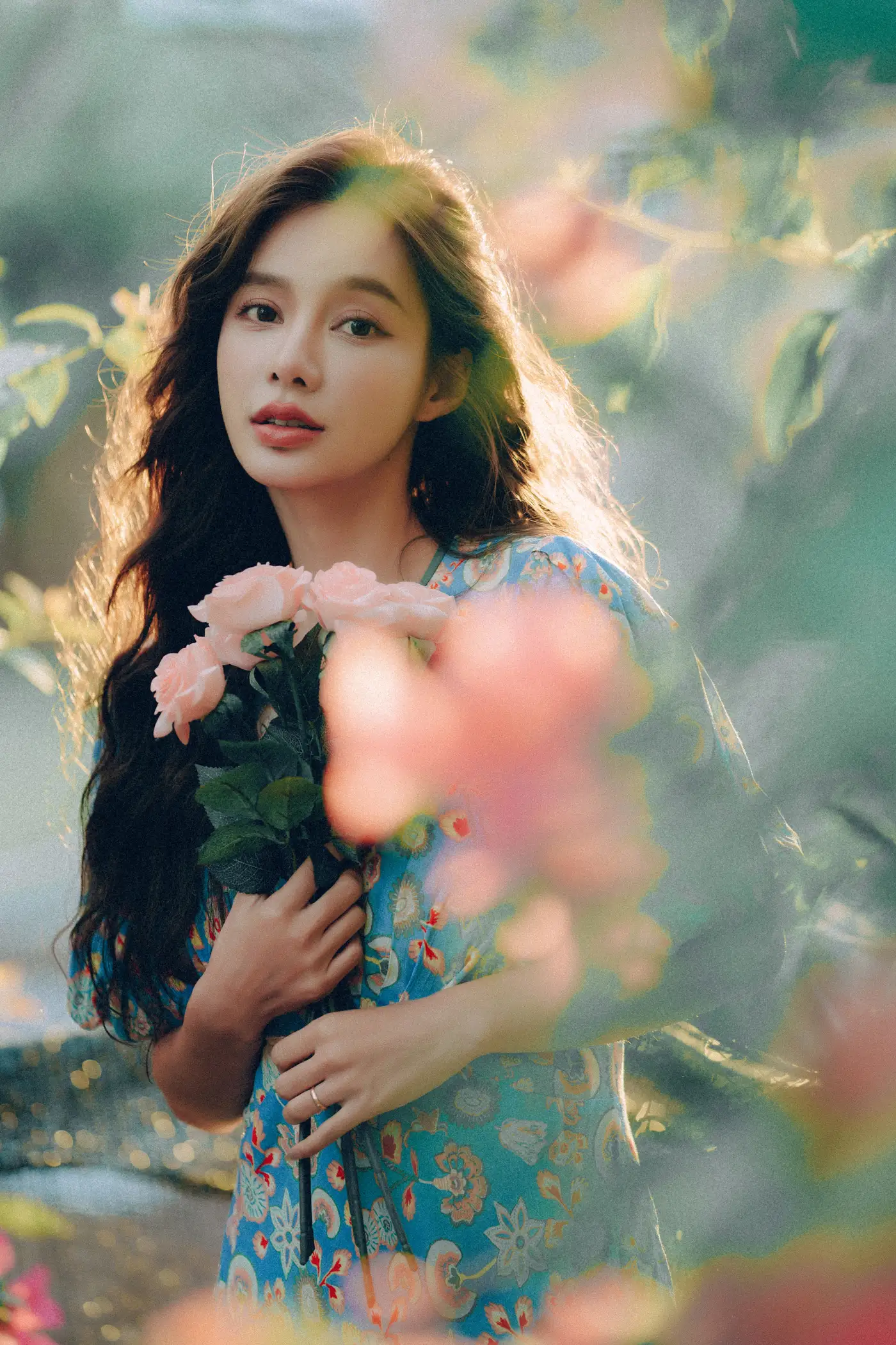 [艺图语] 2022.06.25 Vol.1282 – 发光的发丝，三角梅瀑布下的女神 姝雯同学#[55P]-7